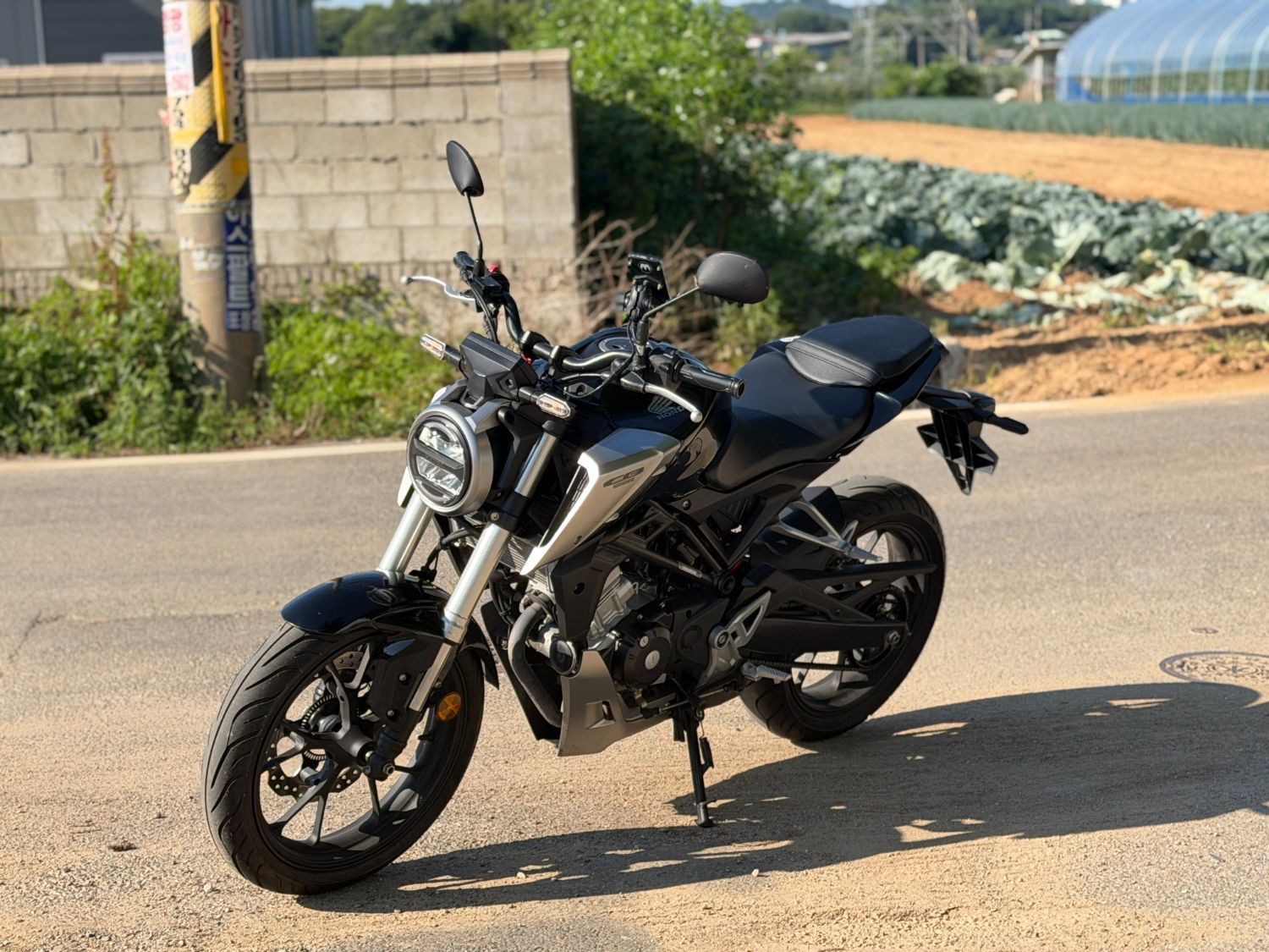 혼다 CB 125 R thumb 2