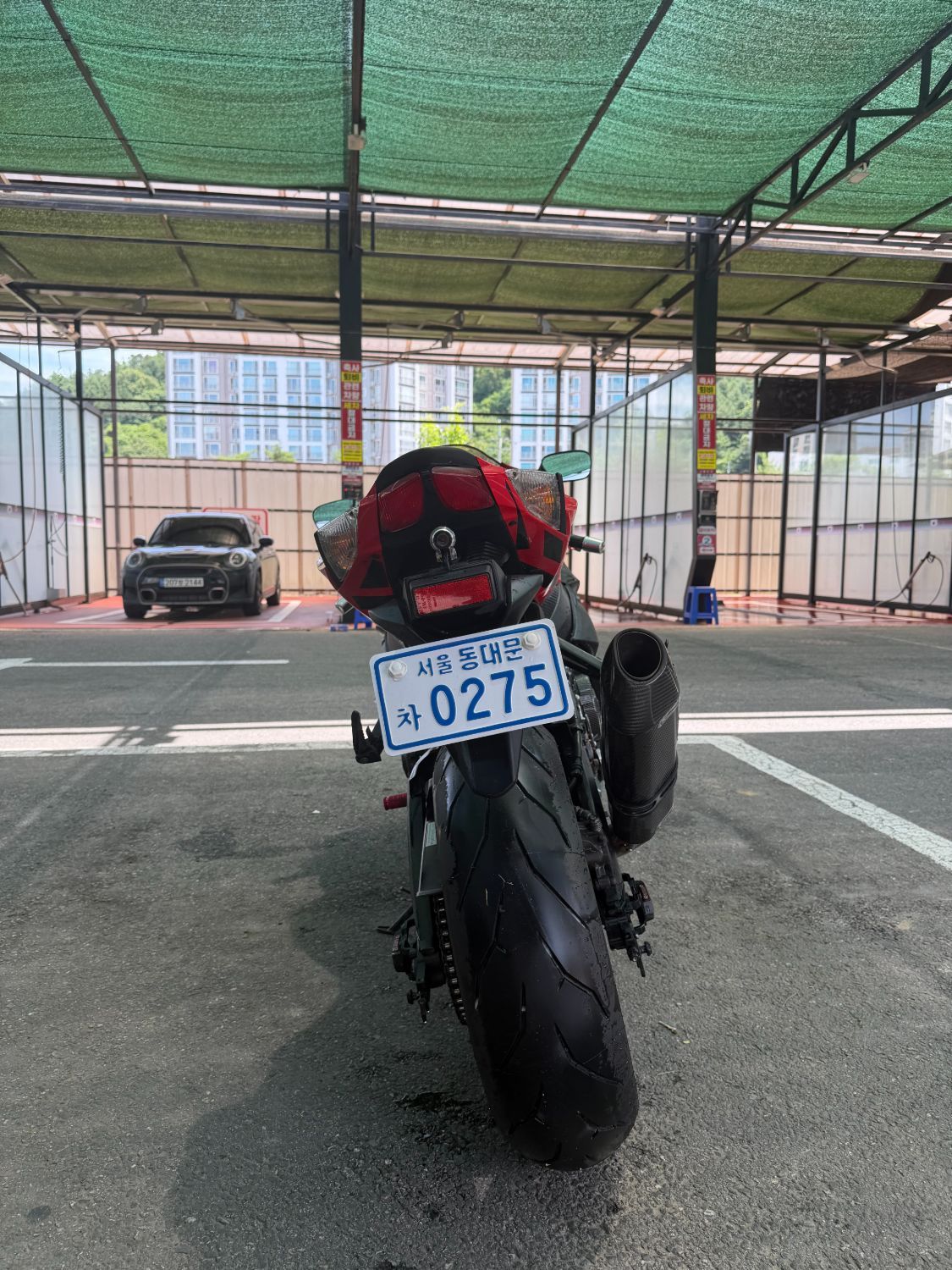 스즈키 GSX R 600 more