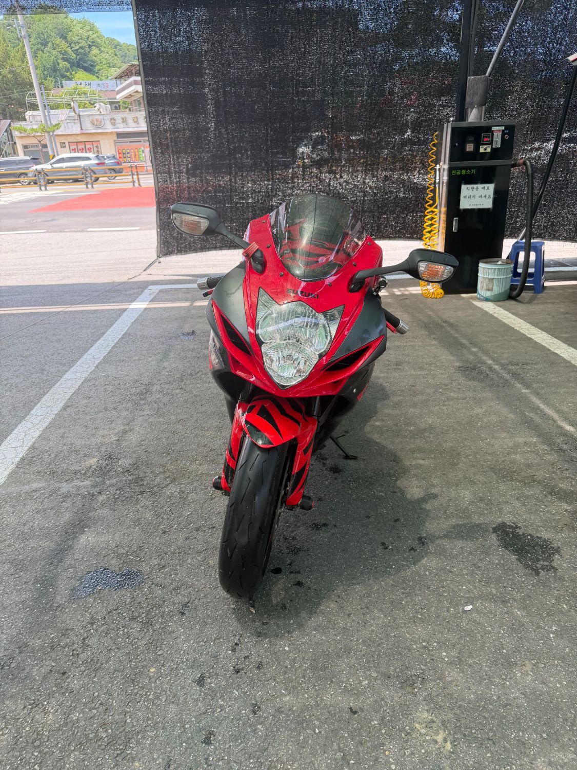 스즈키 GSX R 600 main