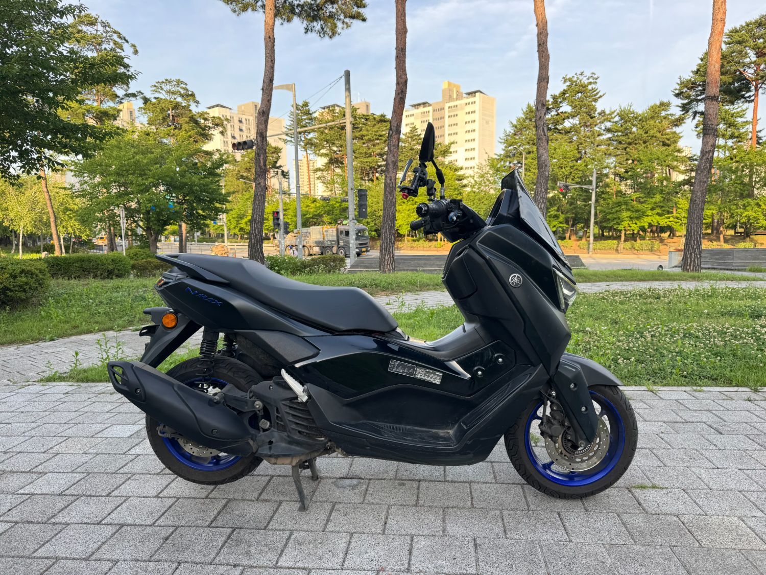 야마하 NMAX 125 main