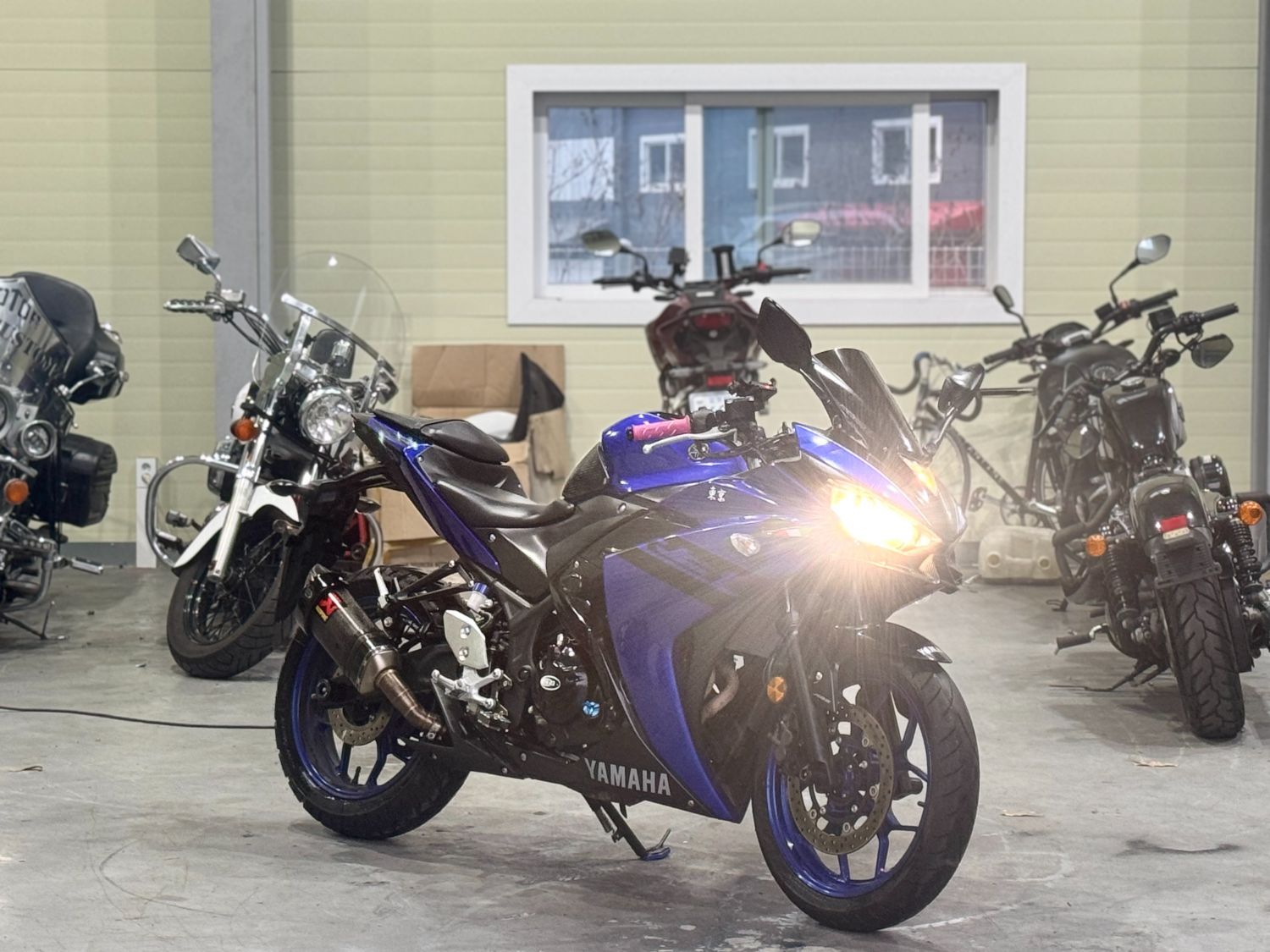 야마하 YZF R3 main