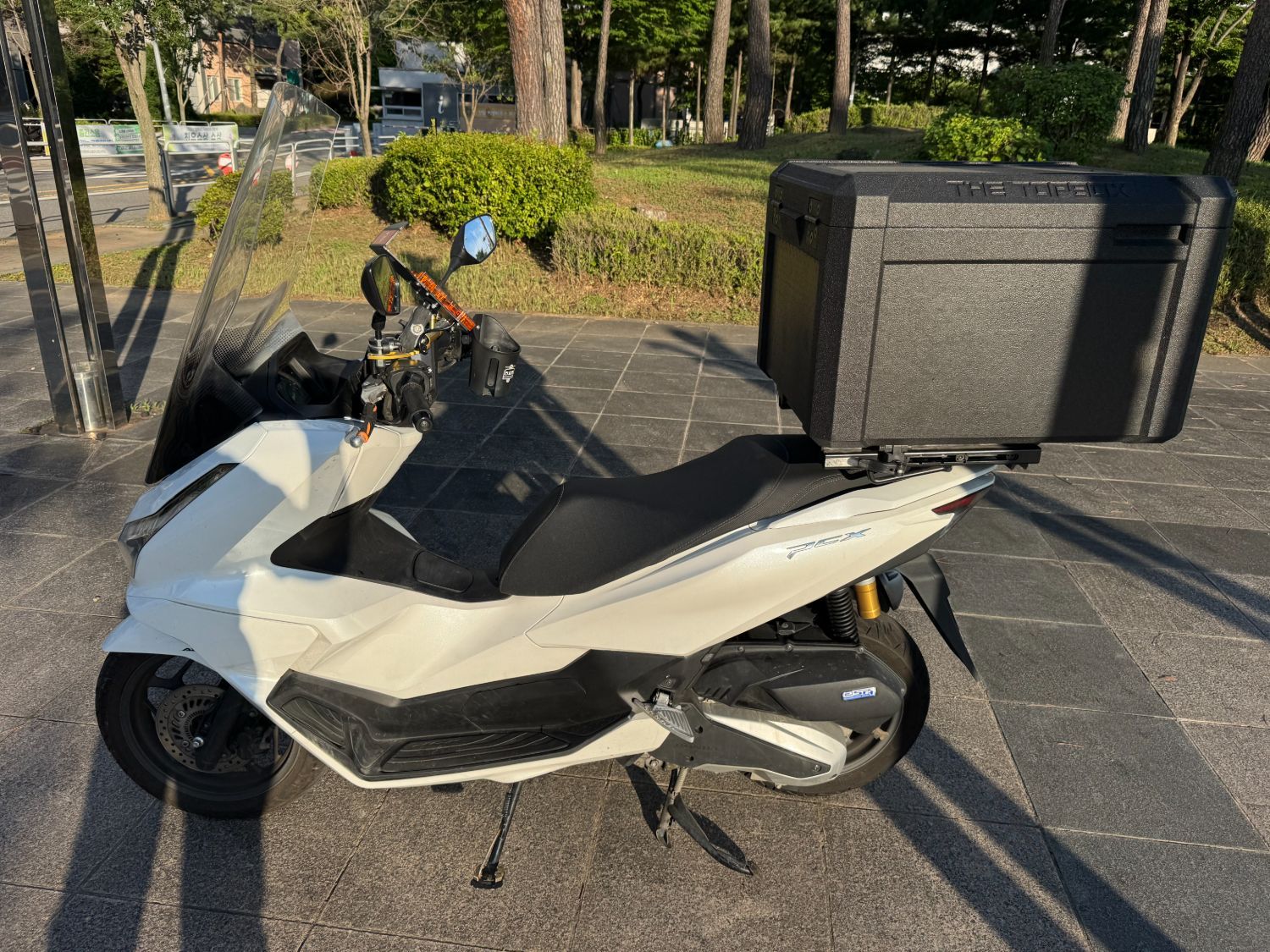 혼다 PCX 125 thumb 2