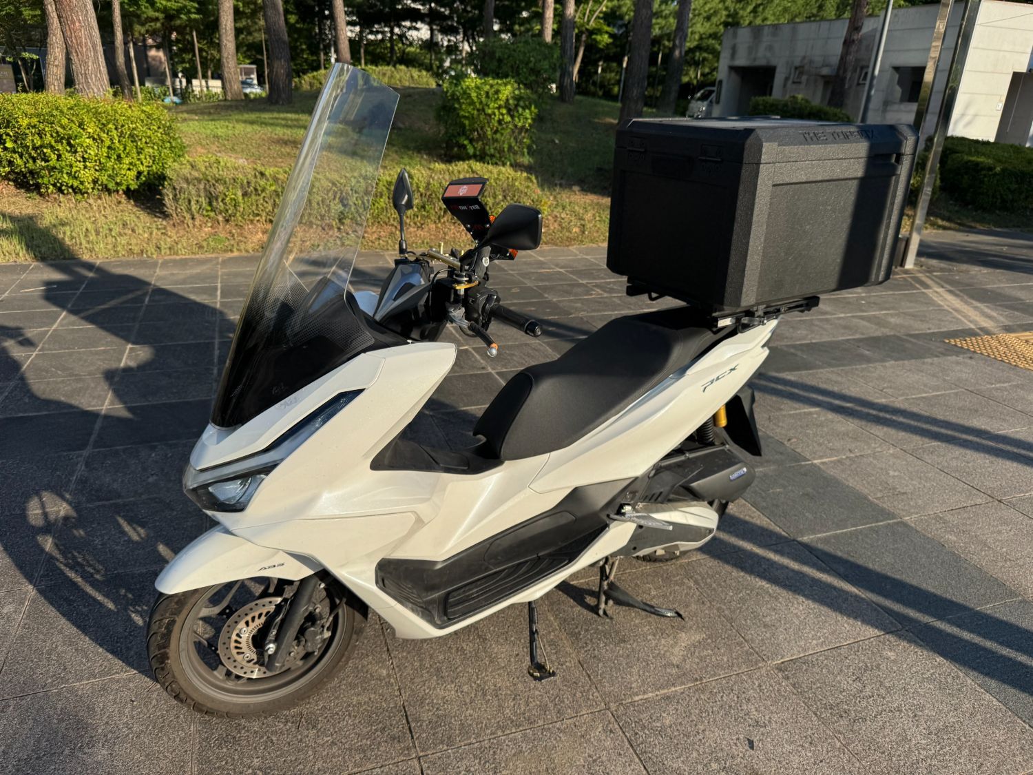 혼다 PCX 125 more