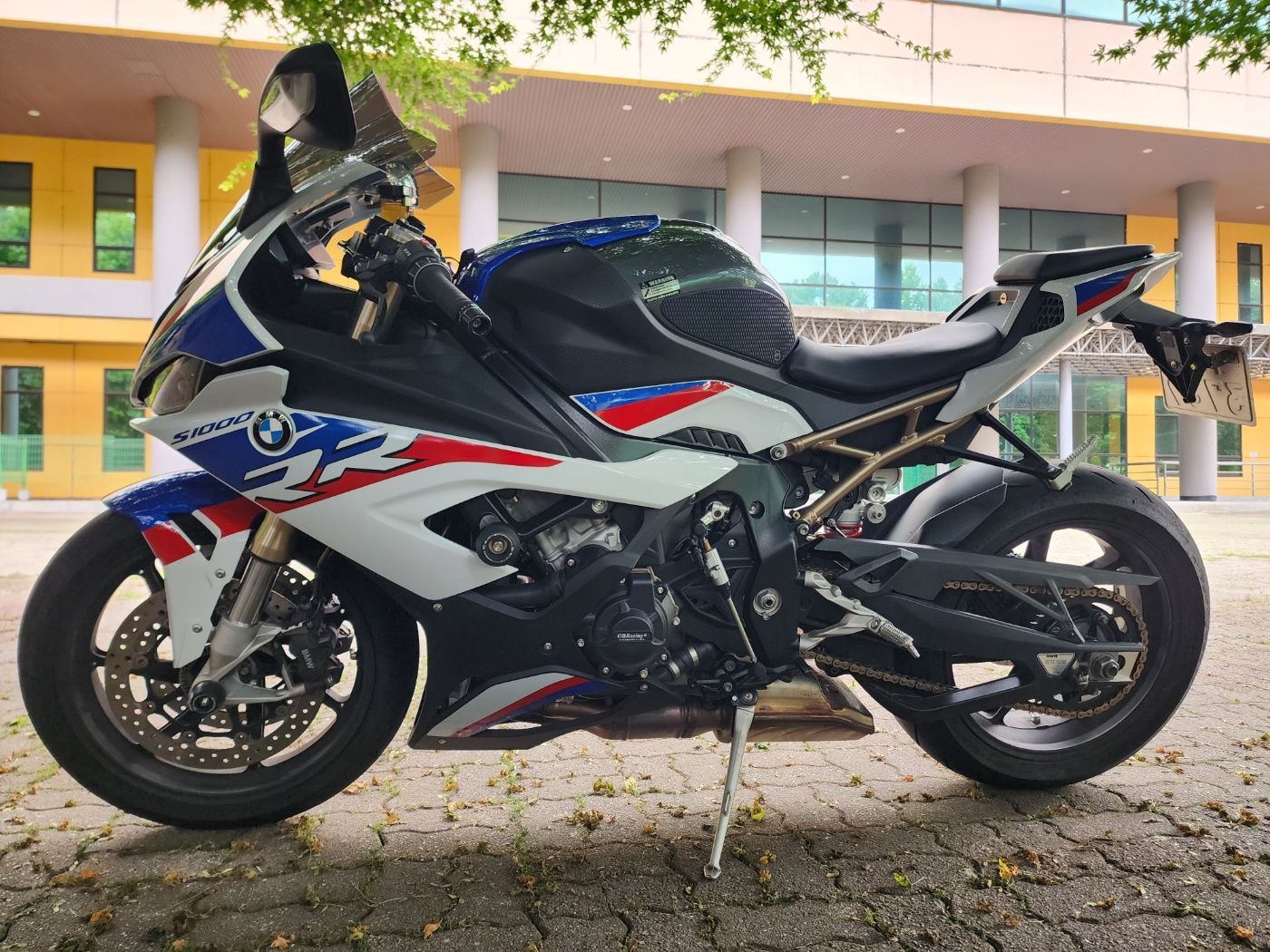 BMW S 1000 RR thumb 2