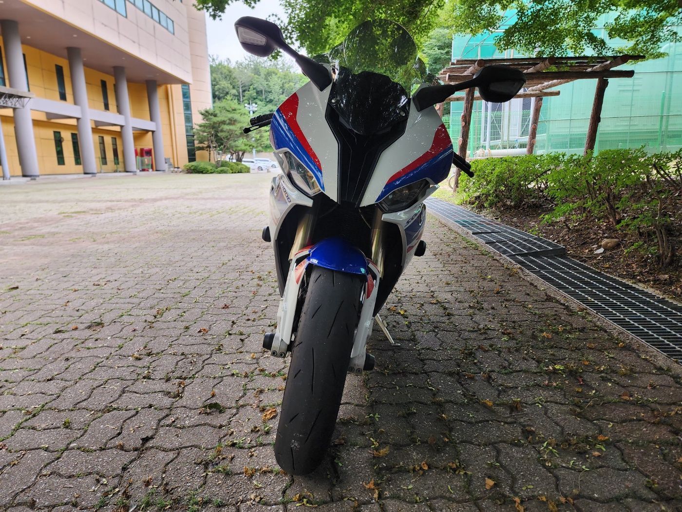 BMW S 1000 RR thumb 2