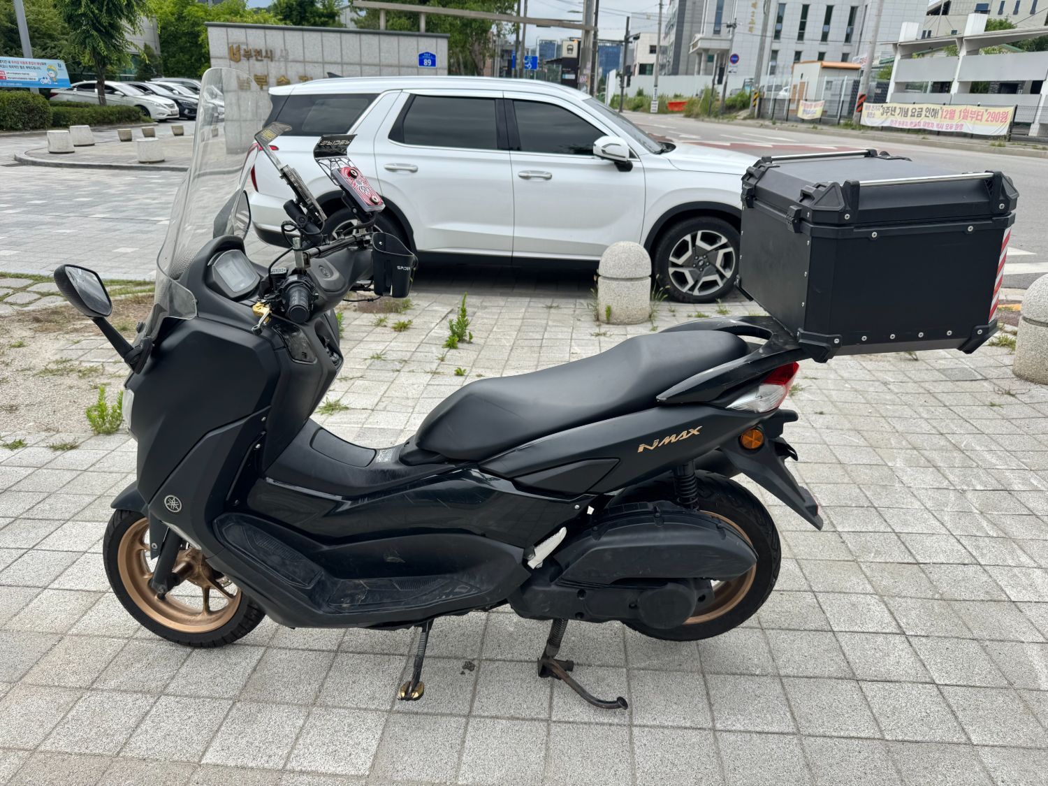 야마하 NMAX 125 thumb 2