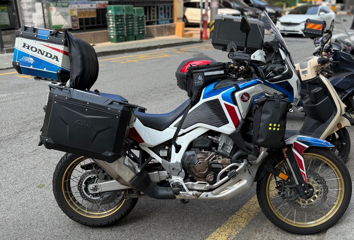 혼다 아프리카 트윈 CRF 1100 L 어드벤처 스포츠 ES DCT thumb 2