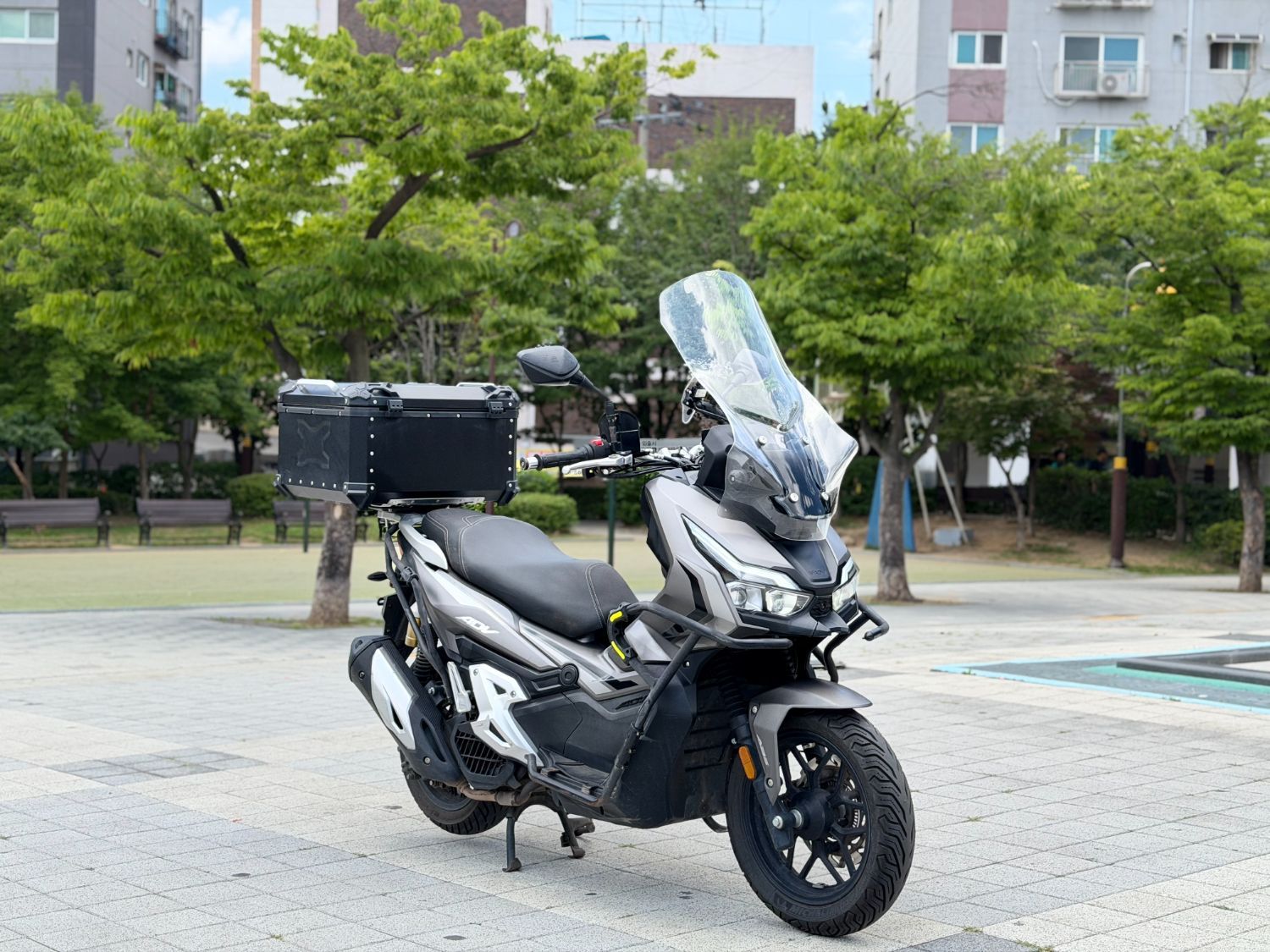 한솜모터스 ADV 125 more