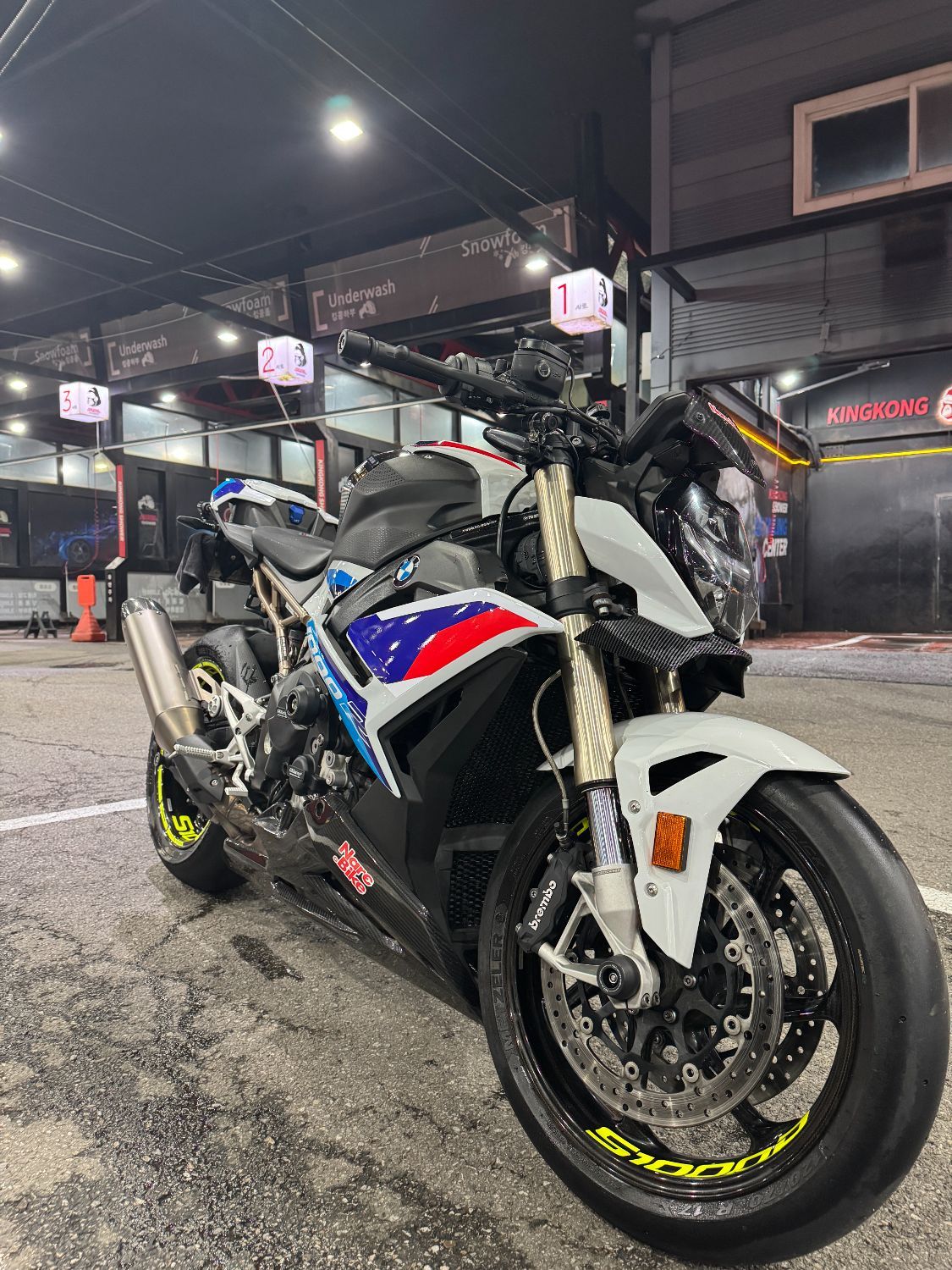 BMW S 1000 R 2022 블루