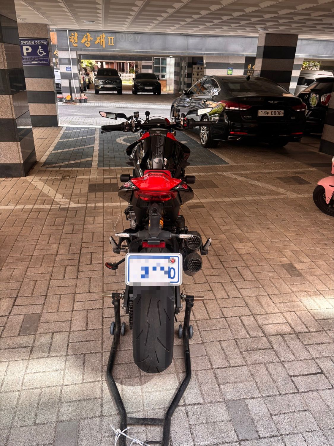 두카티 Monster SP 2023 레드 사진 4