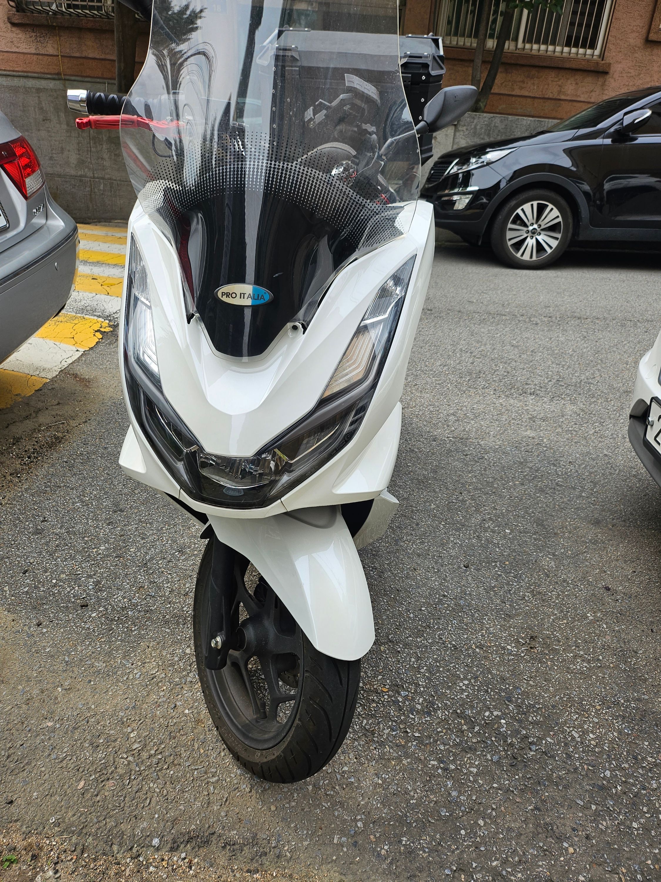 혼다 PCX 125 more