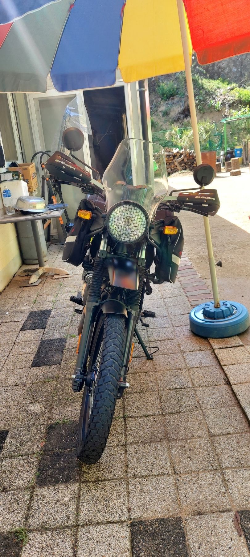 로얄엔필드 히말라얀 more