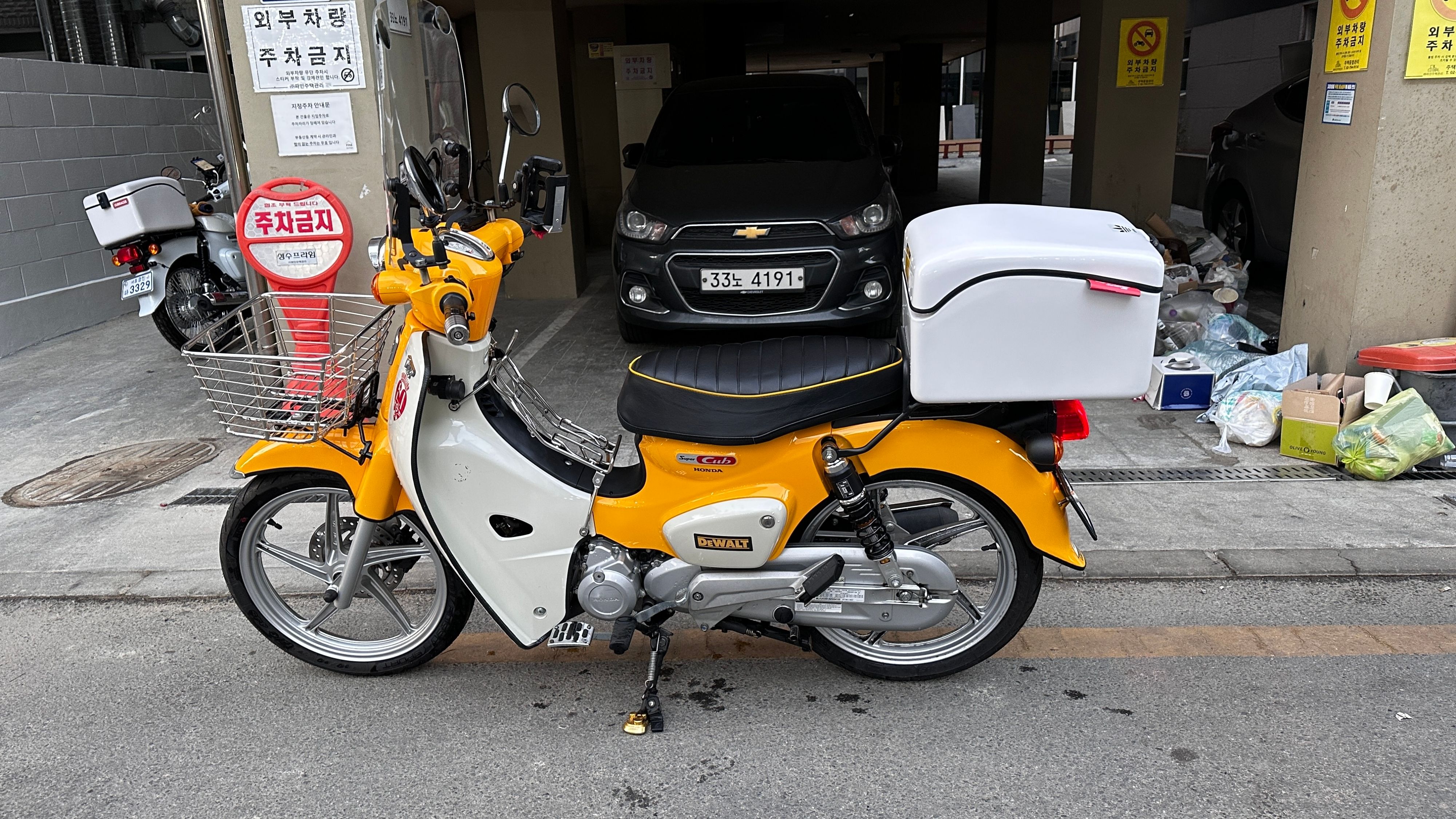 혼다 슈퍼 커브 110 thumb 2