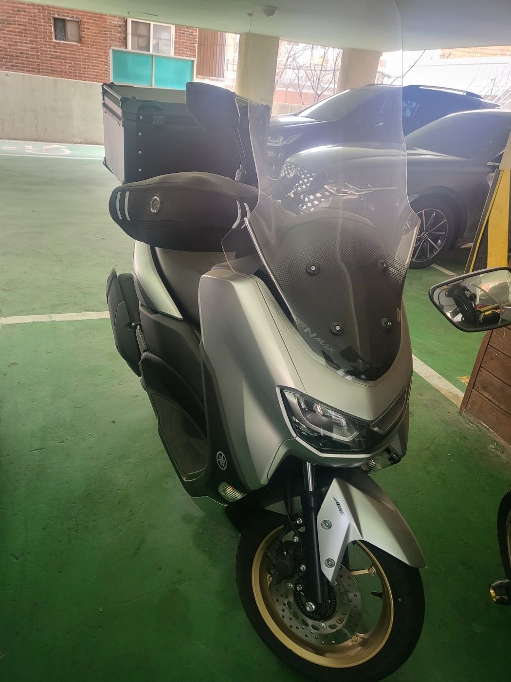 야마하 NMAX 125 more