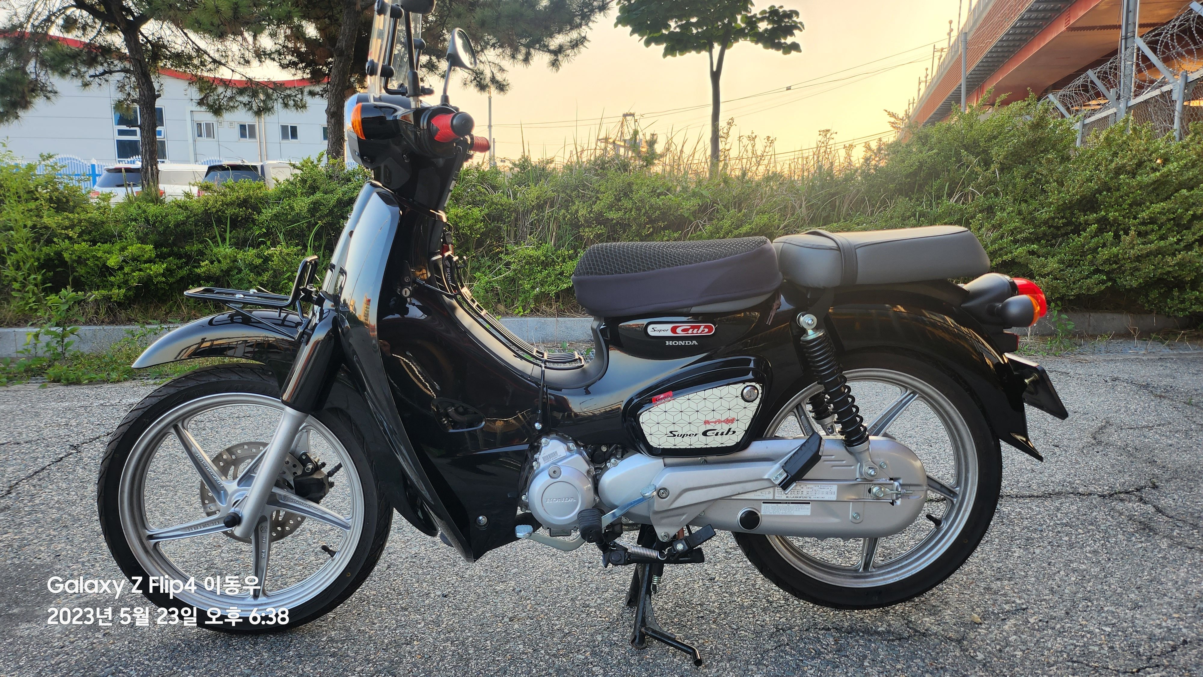 혼다 C 110 thumb 2