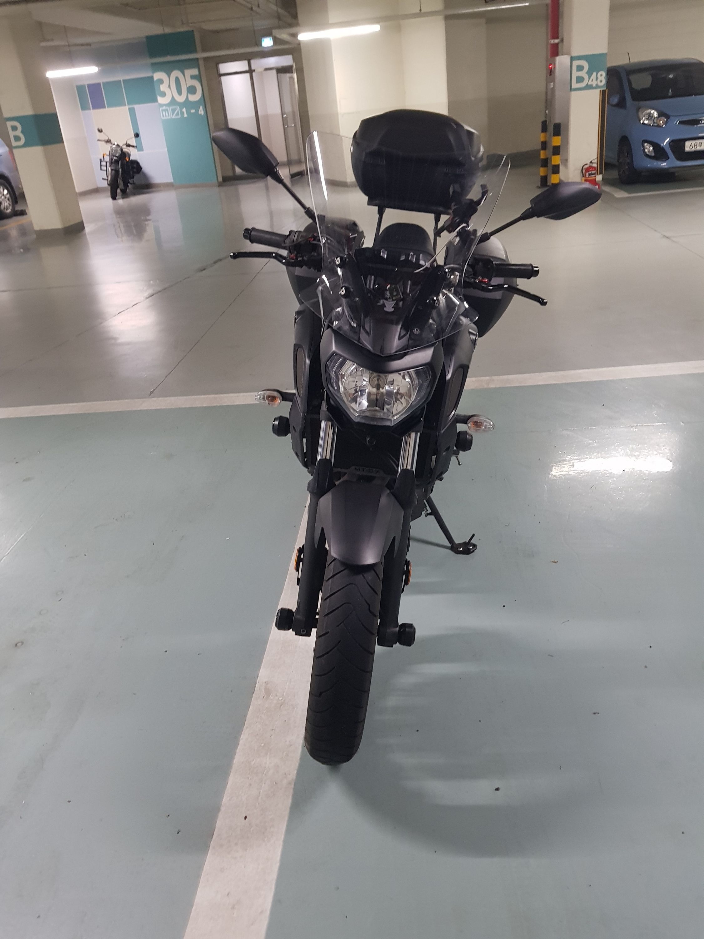 야마하 MT 07 more