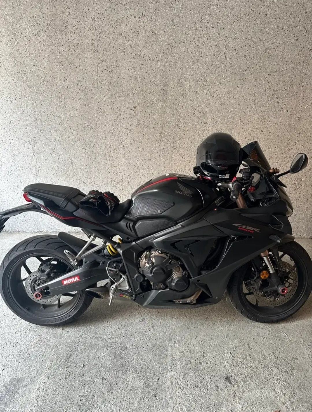 혼다 CBR 650 R MT main