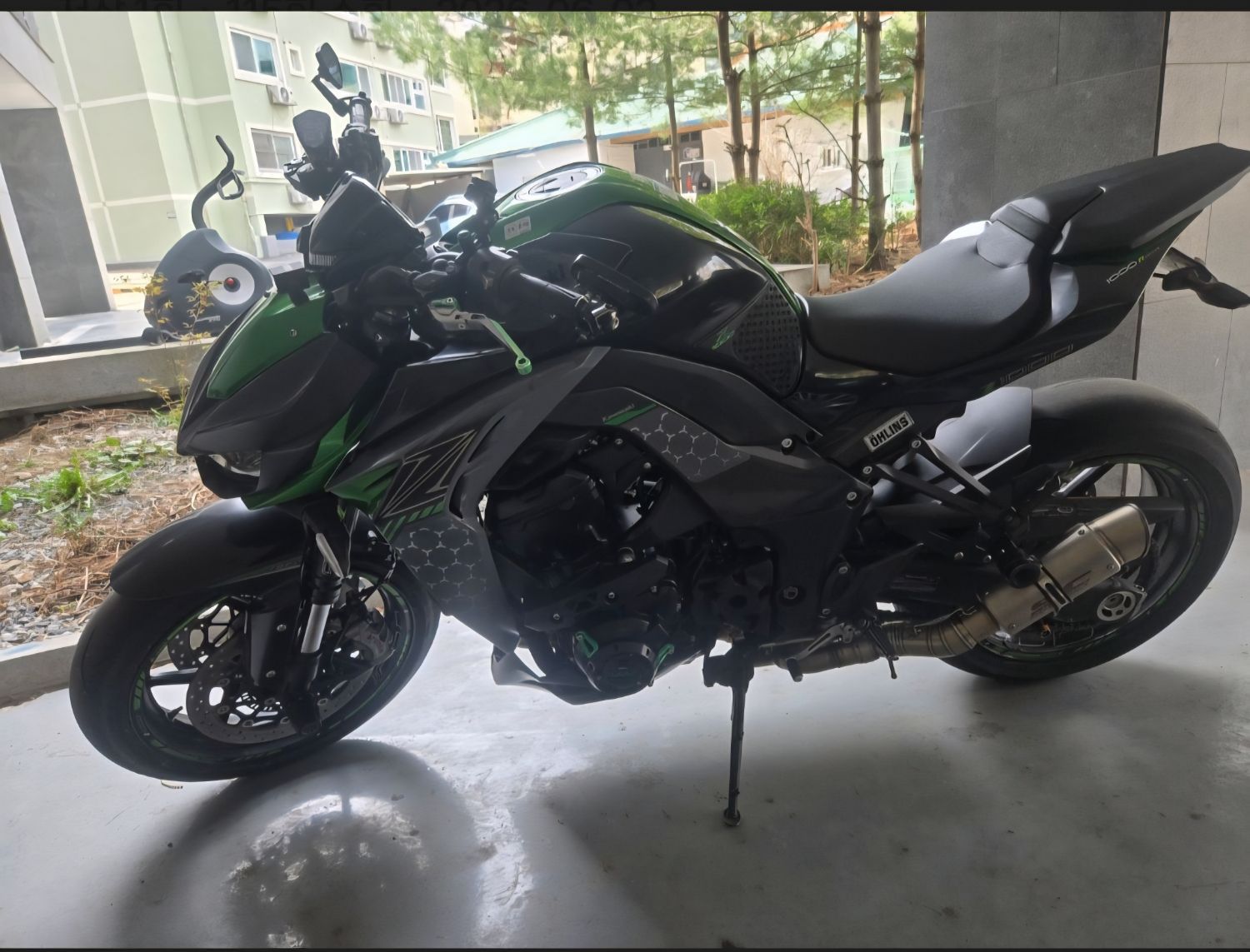 가와사키 Z 1000 R ABS more