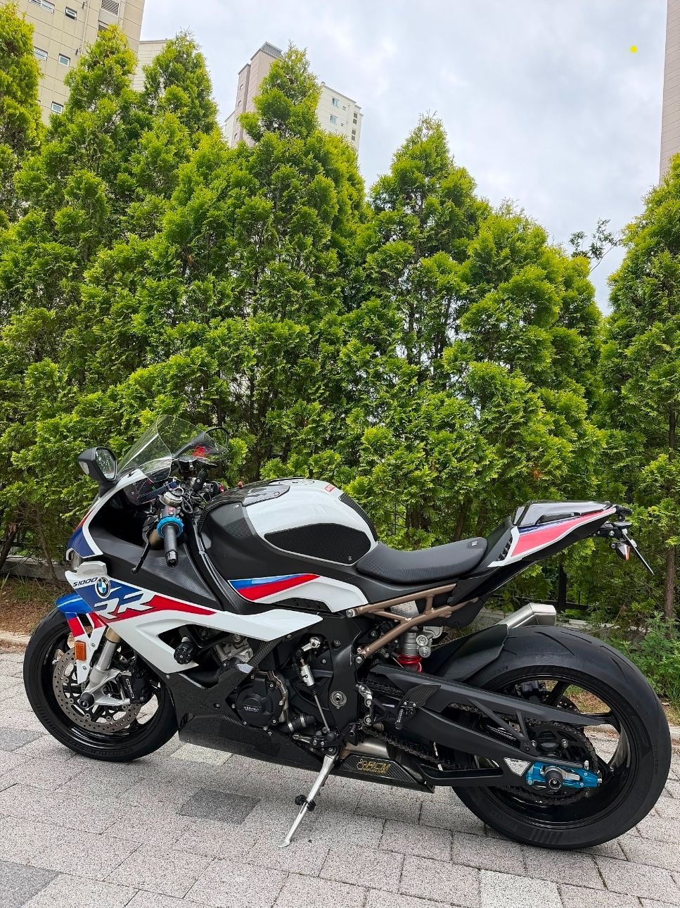 BMW S 1000 RR thumb 2