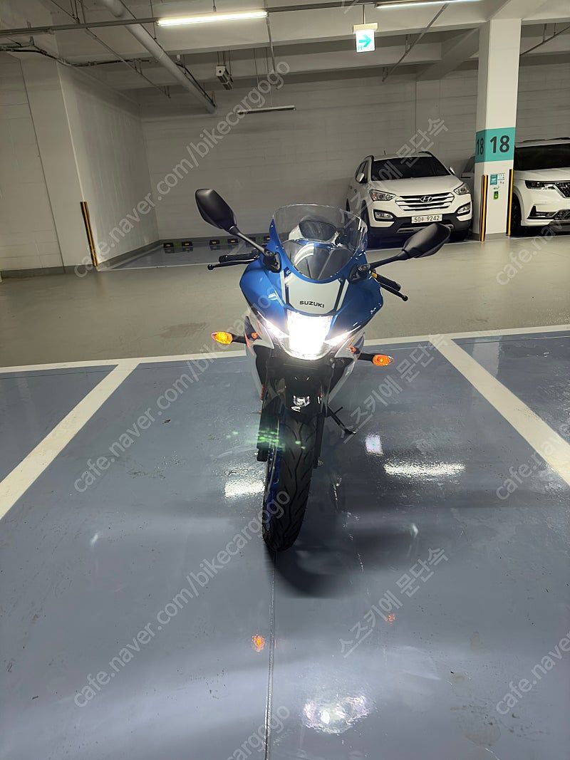 스즈키 GSX R 125 ABS more