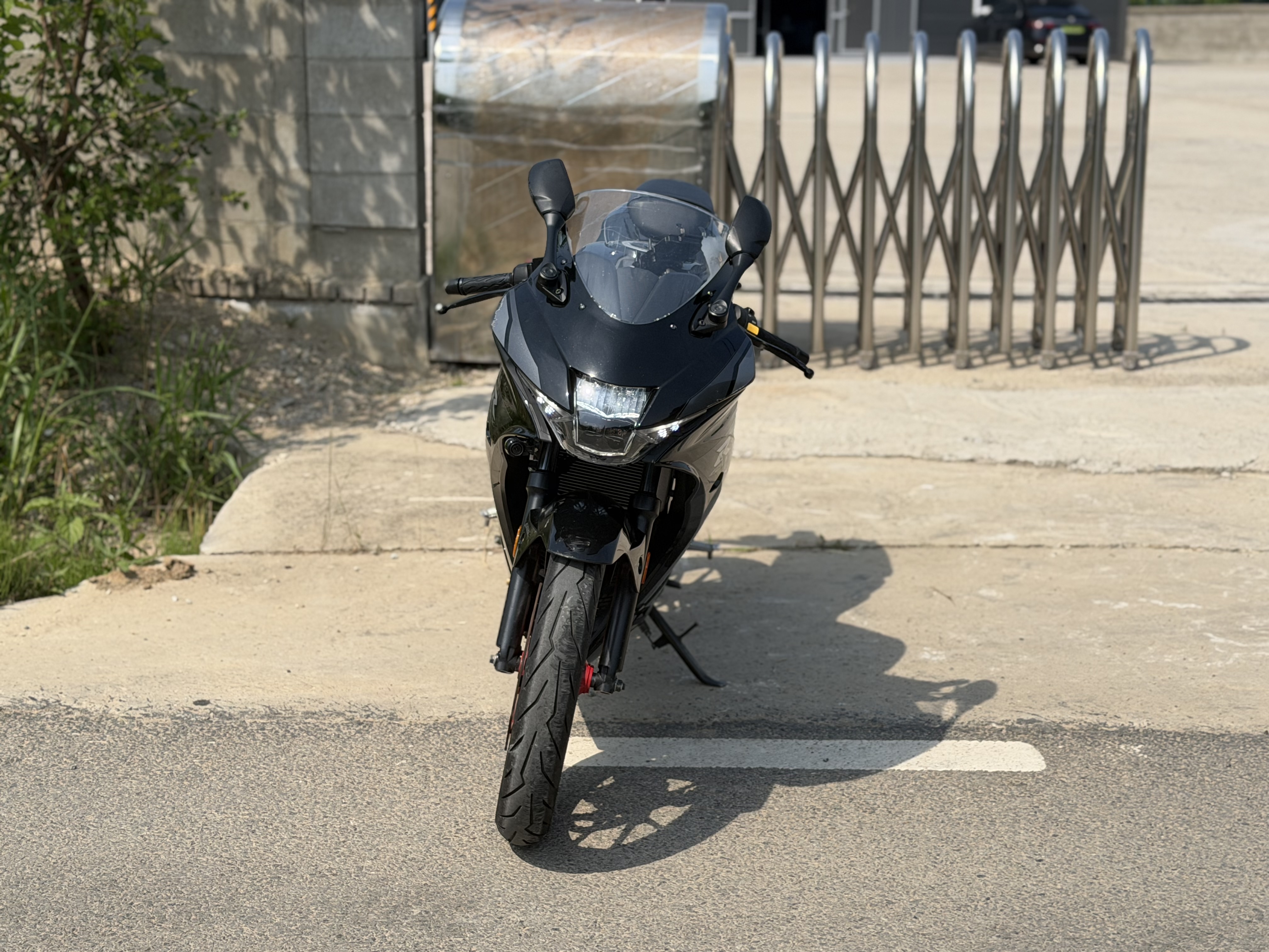 스즈키 GSX R 125 ABS more