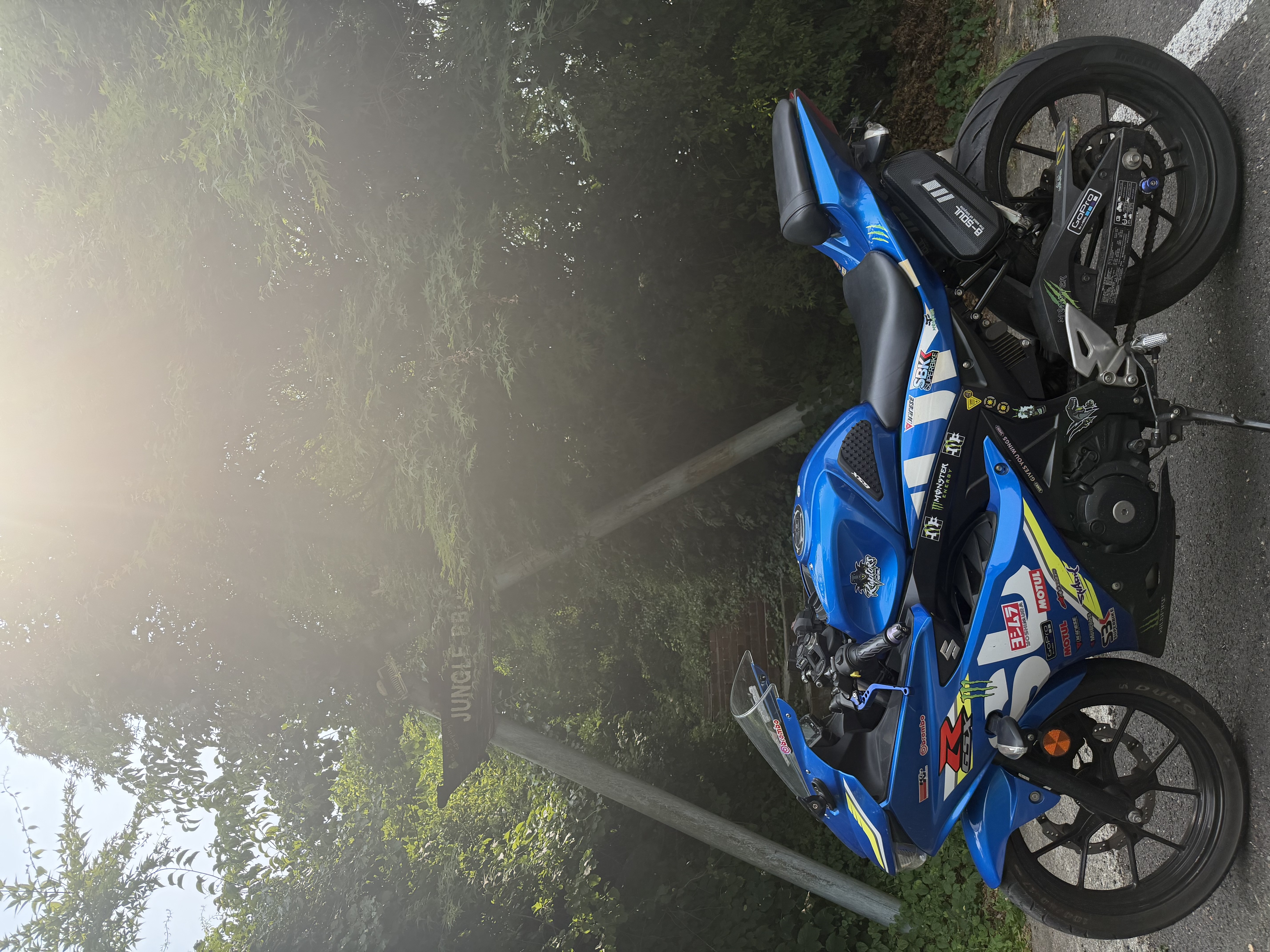 스즈키 GSX R 125 ABS more