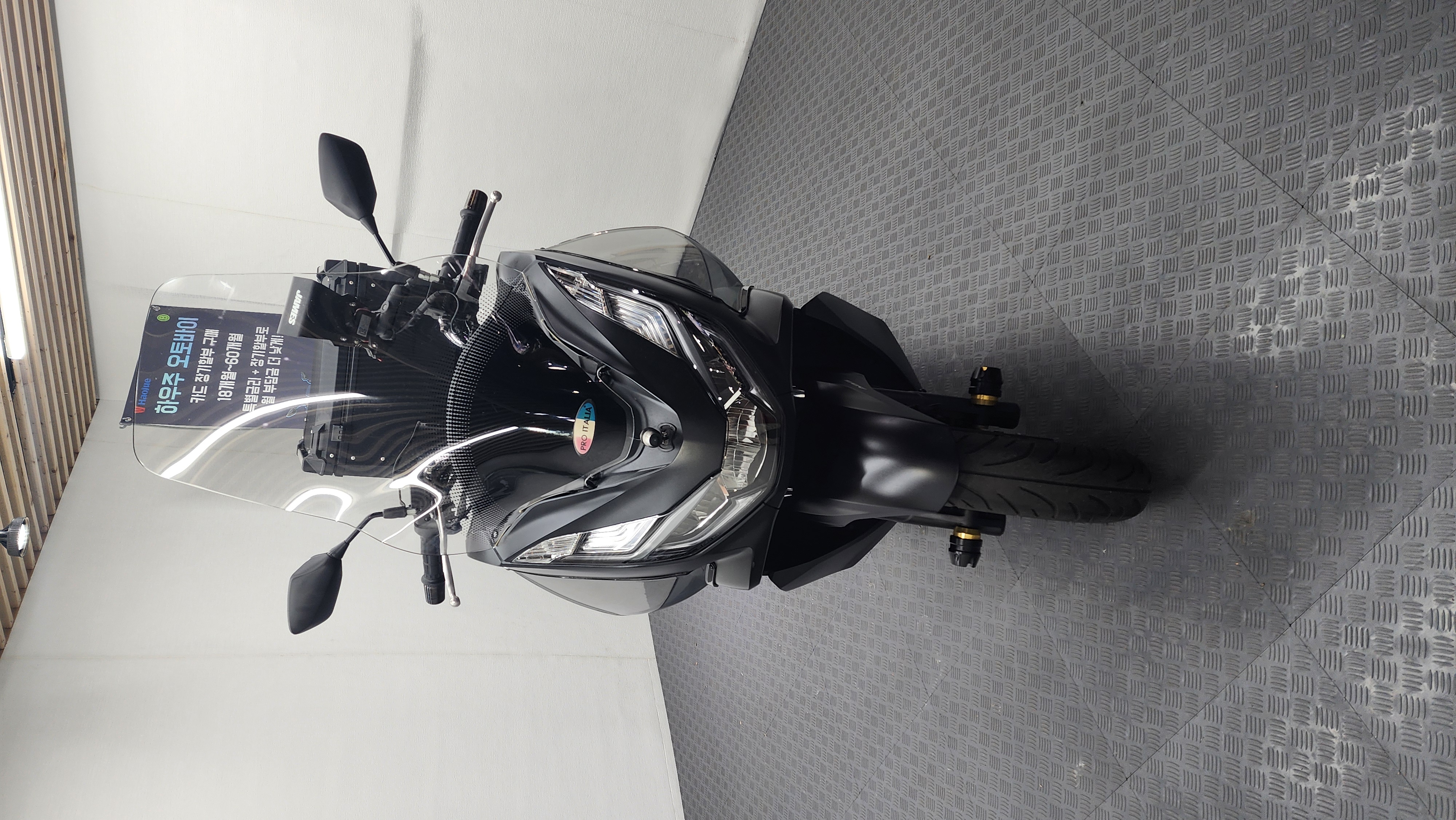 혼다 PCX 125 thumb 2