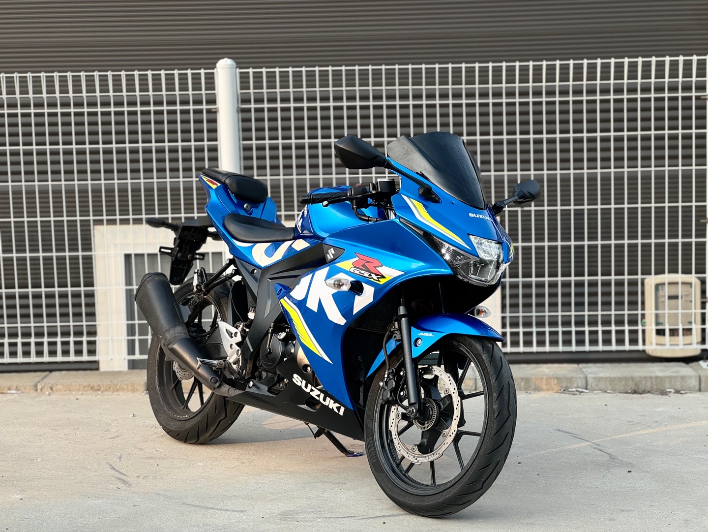 스즈키 GSX R 125 ABS main