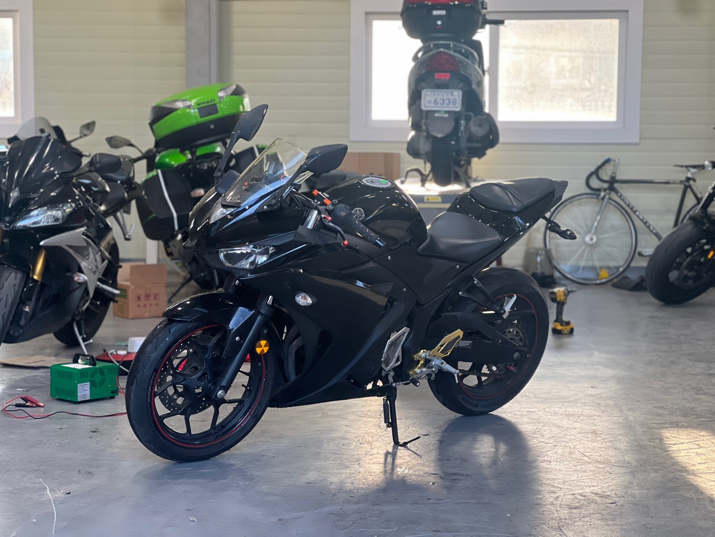 야마하 YZF R3 main