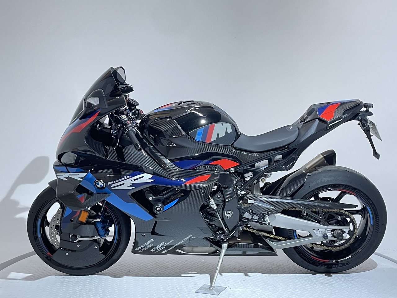 BMW M 1000 RR thumb 2