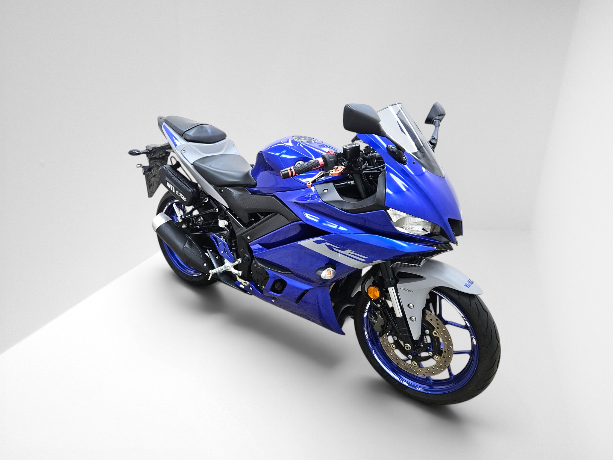 야마하 YZF R3 main