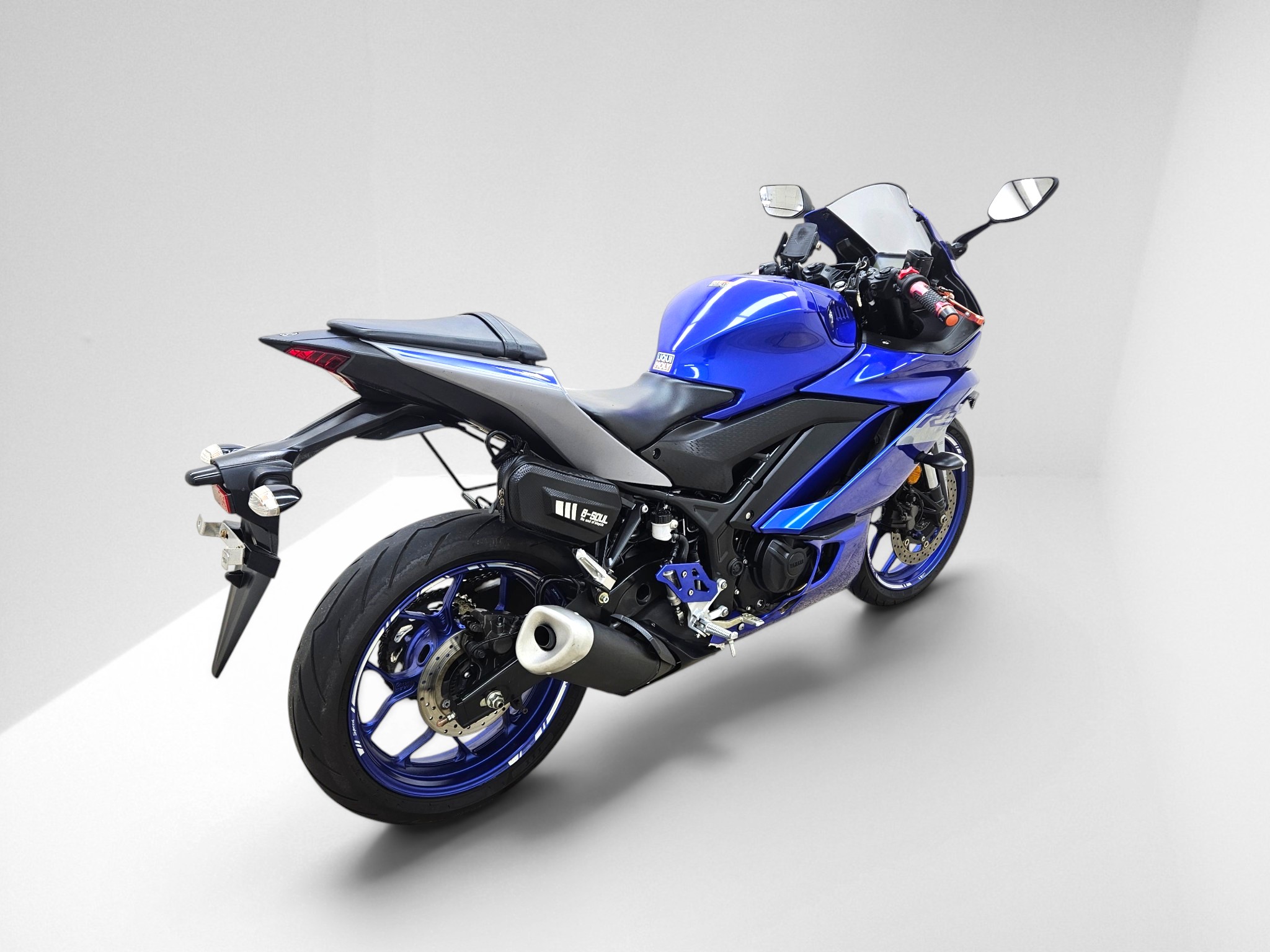 야마하 YZF R3 more
