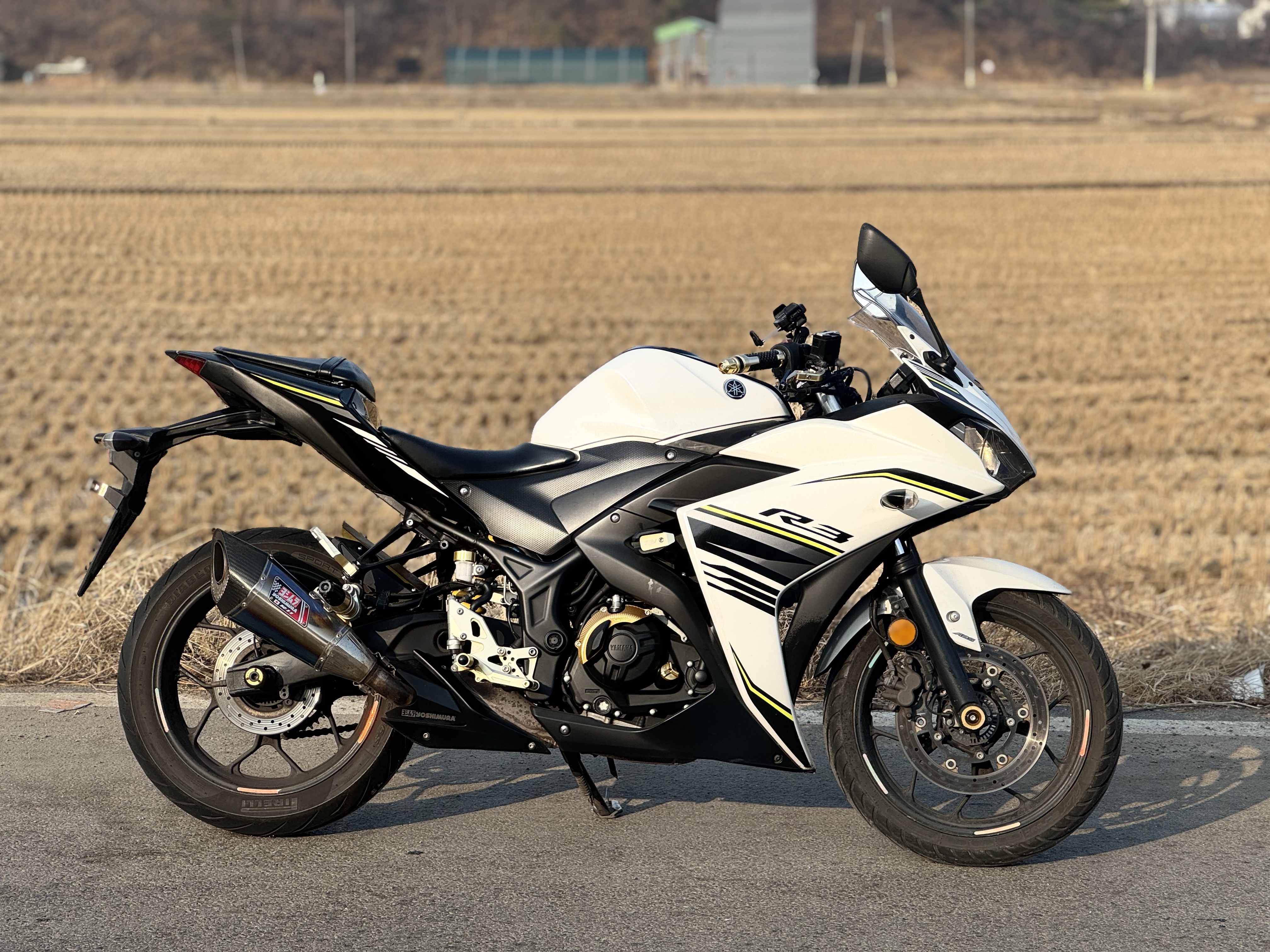 야마하 YZF R3 main