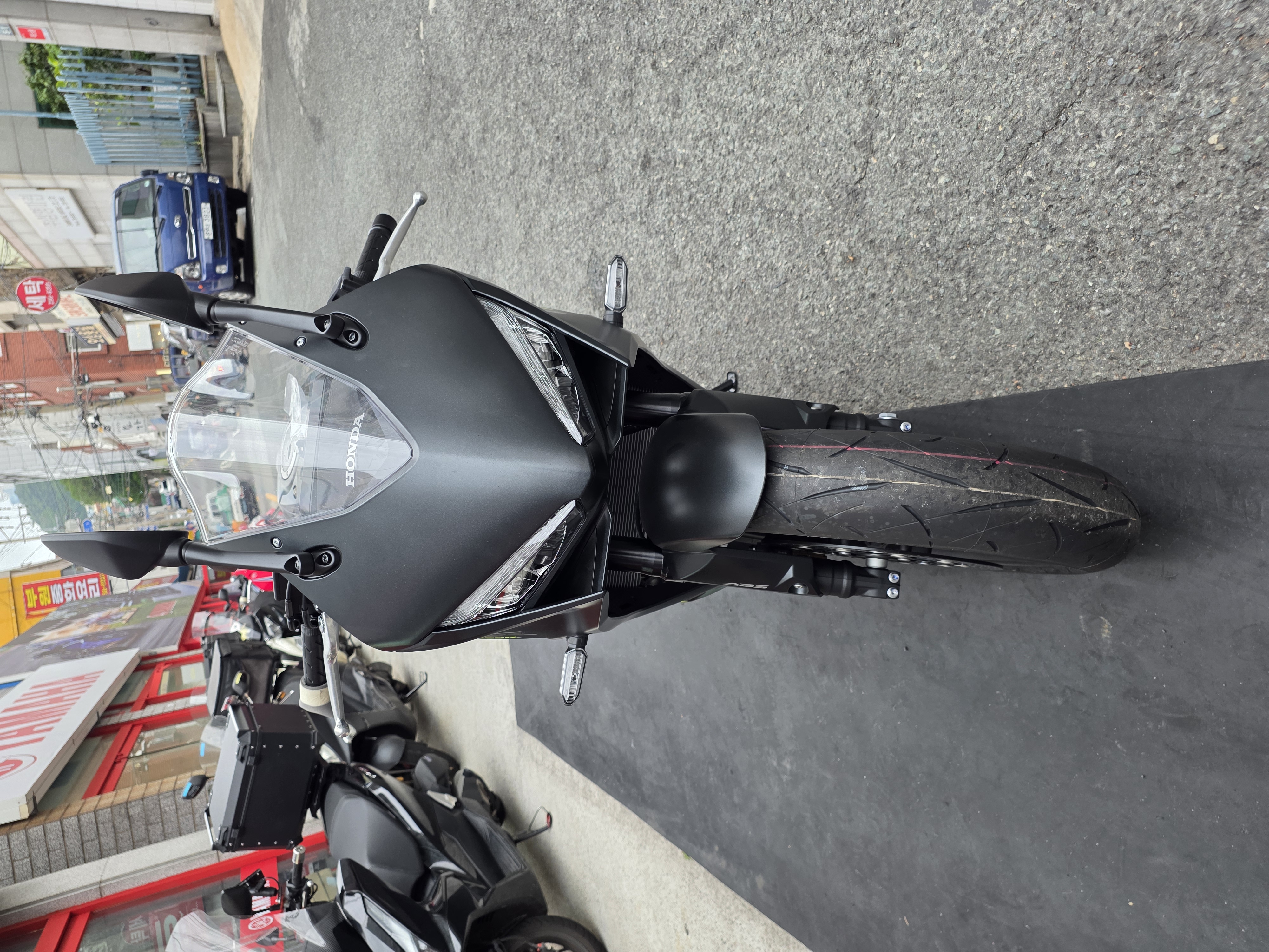 혼다 CBR 650 R E-CLUTCH main