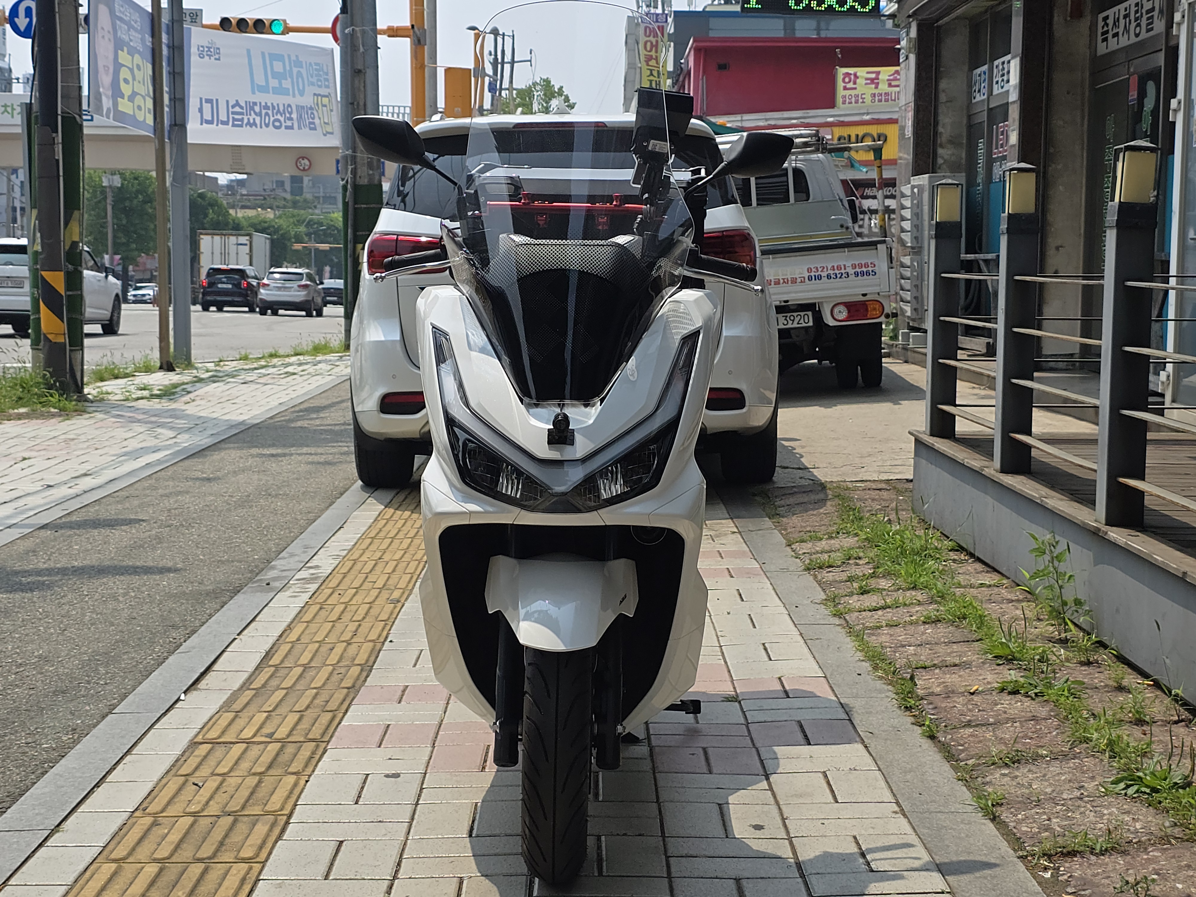 혼다 PCX 125 thumb 2