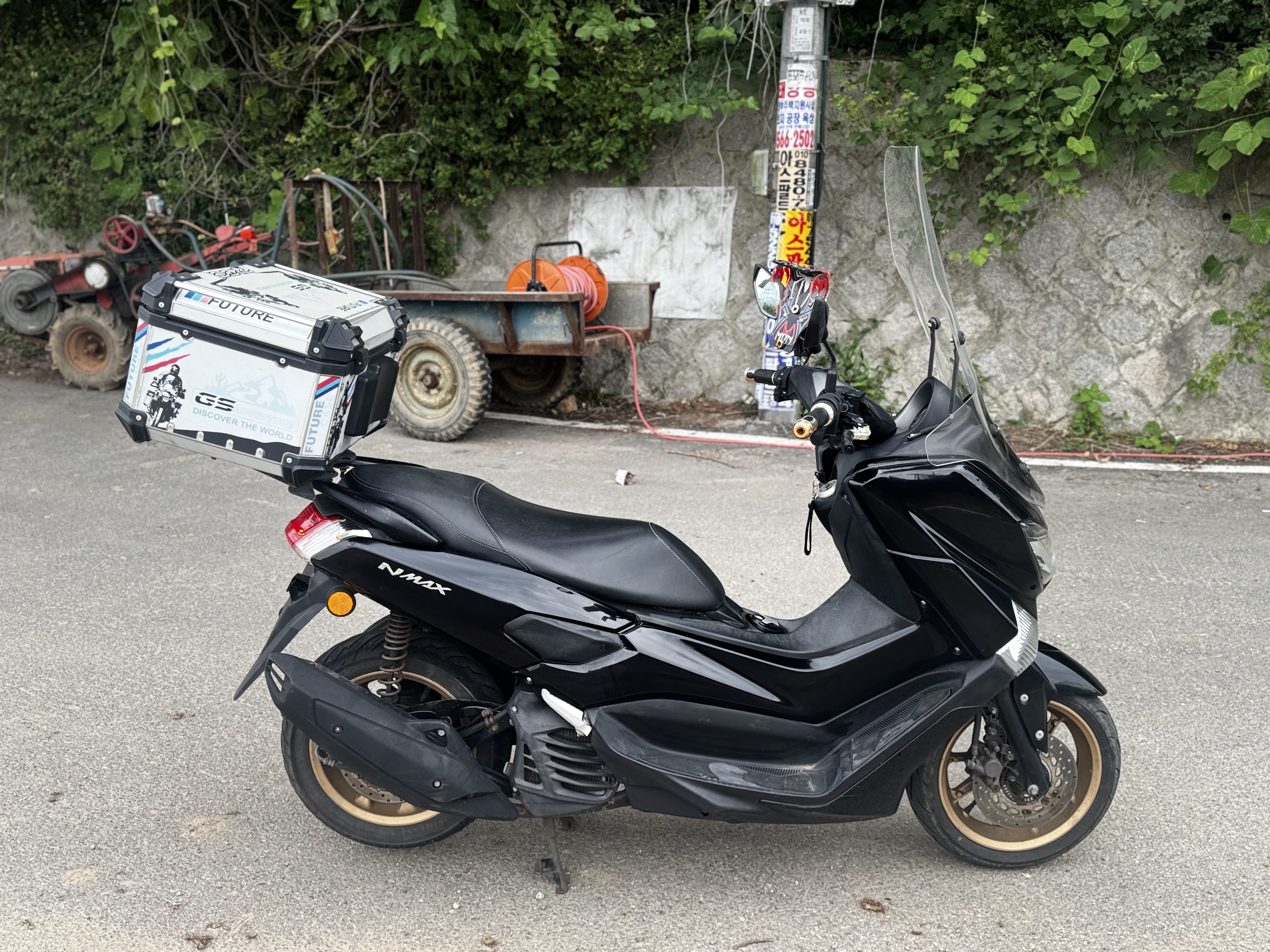 야마하 NMAX 125 thumb 2