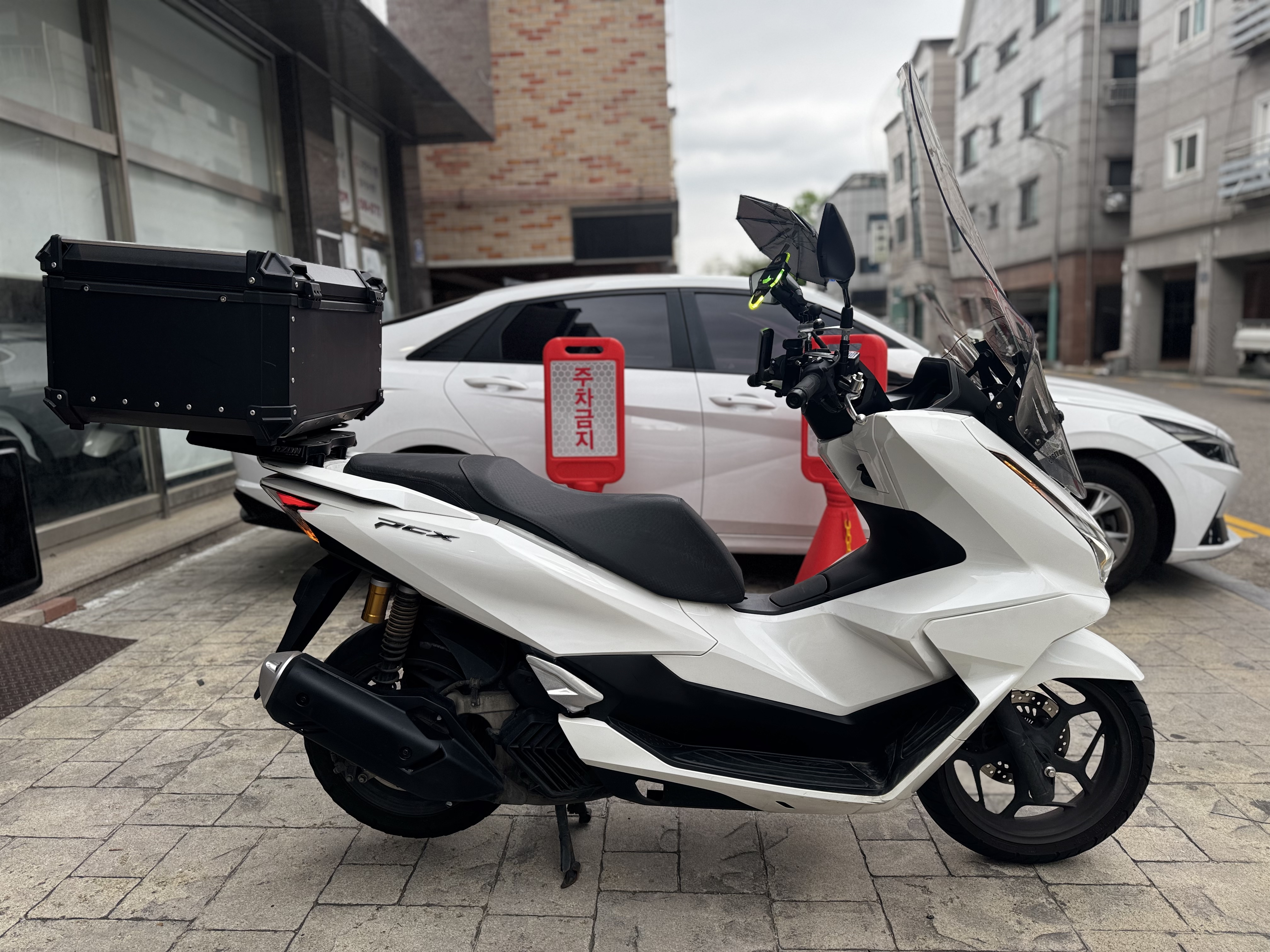 혼다 PCX 125 more