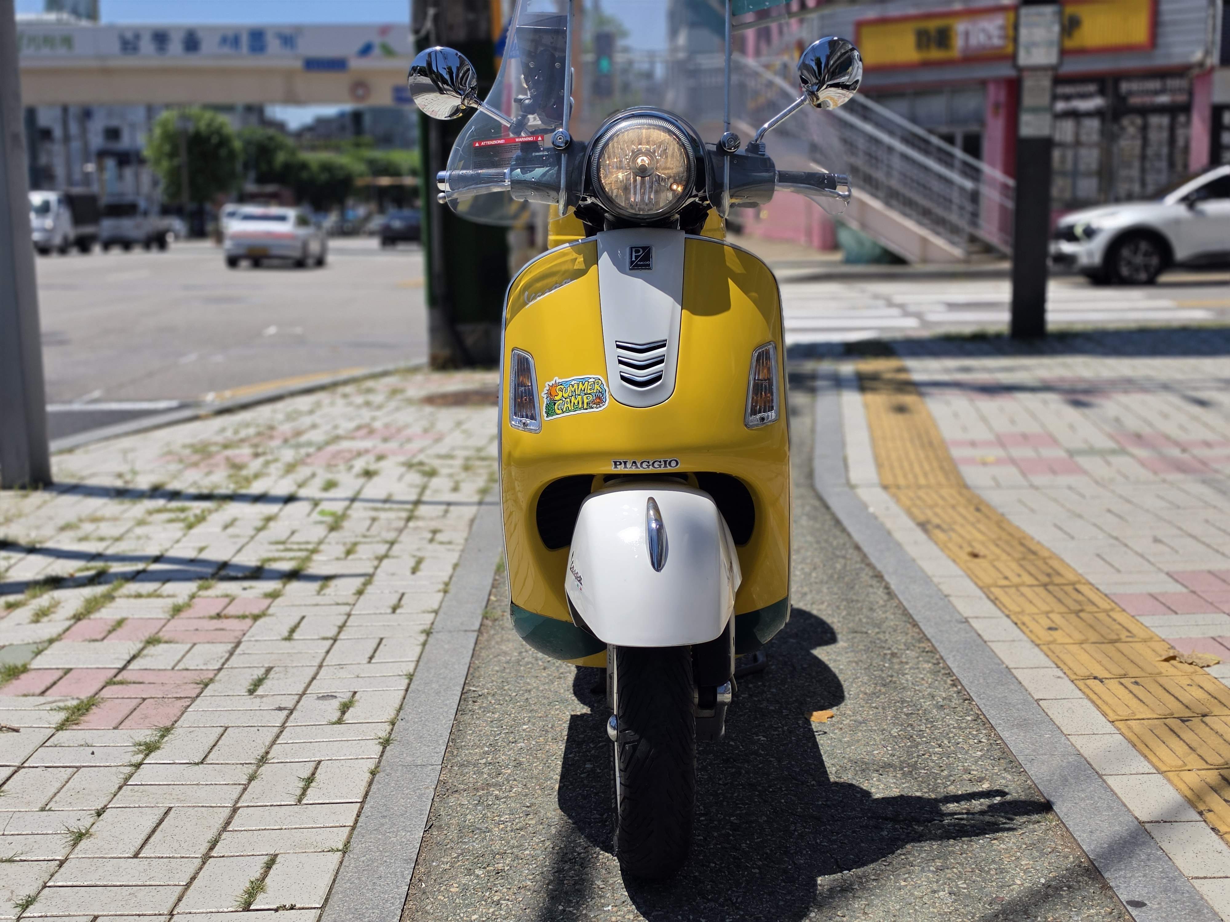 베스파 GTS 125 thumb 2