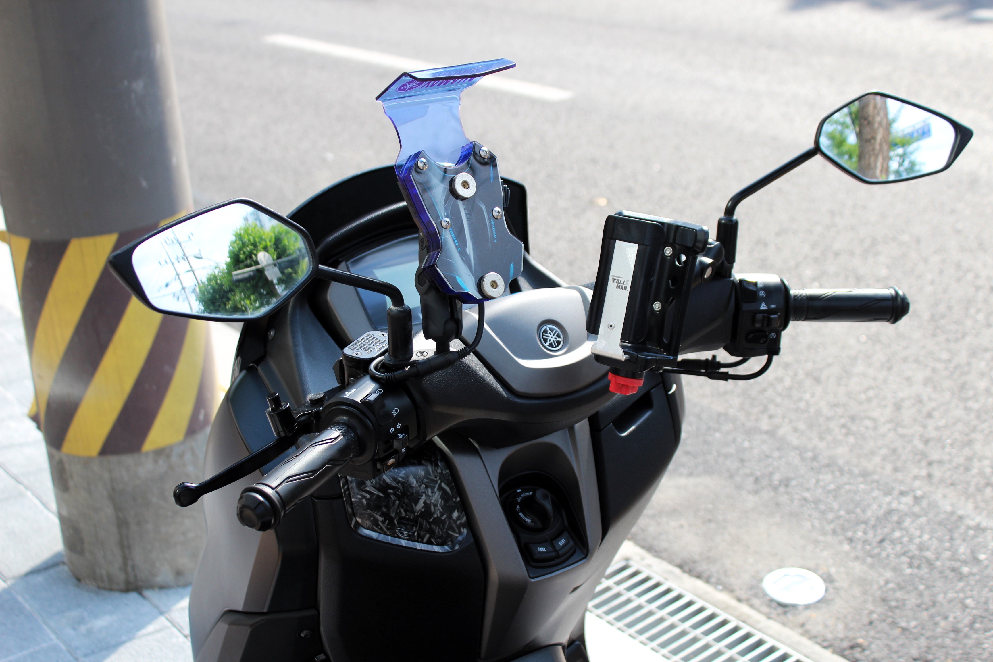 야마하 NMAX 125 more