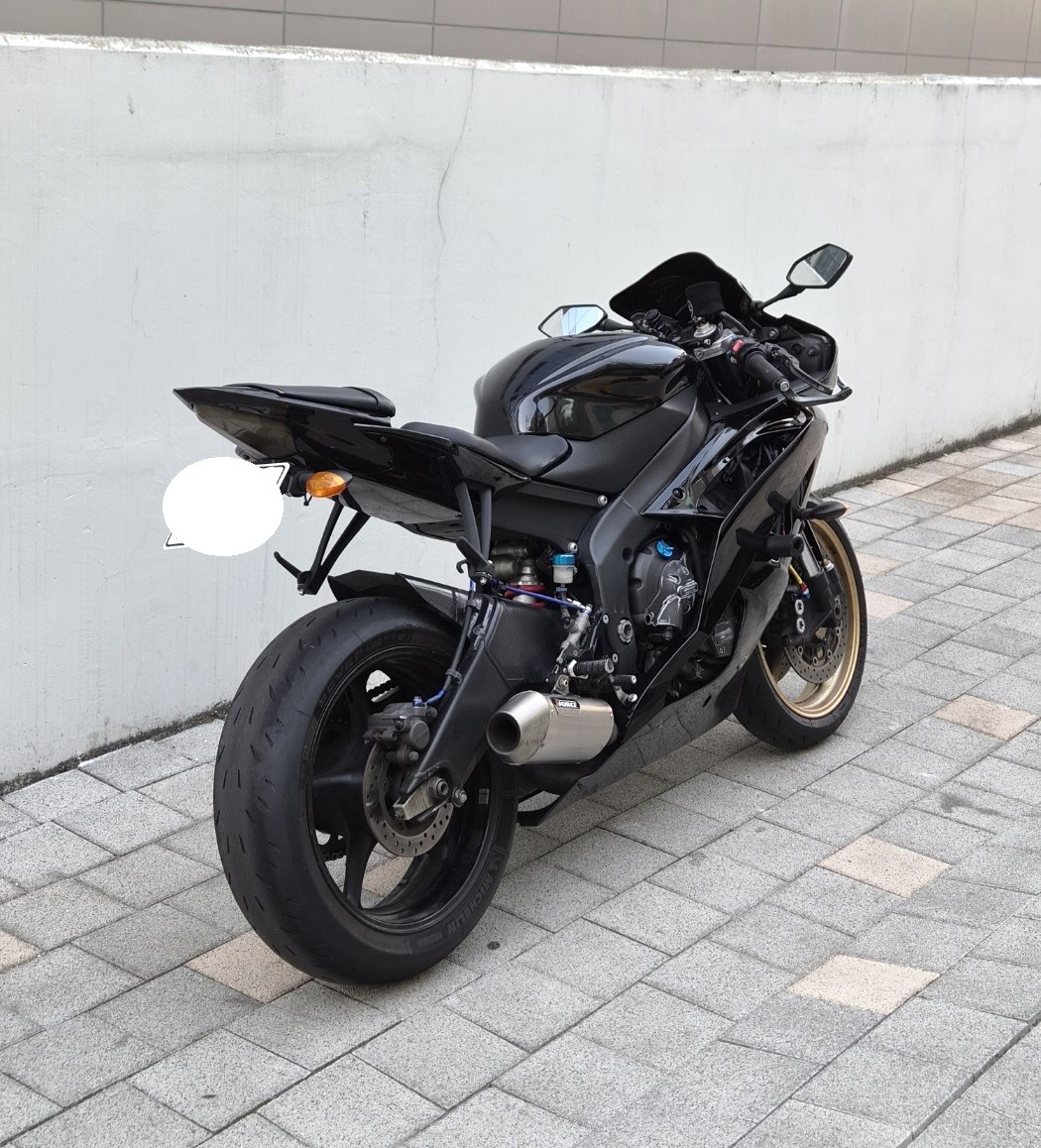 야마하 YZF R6 more