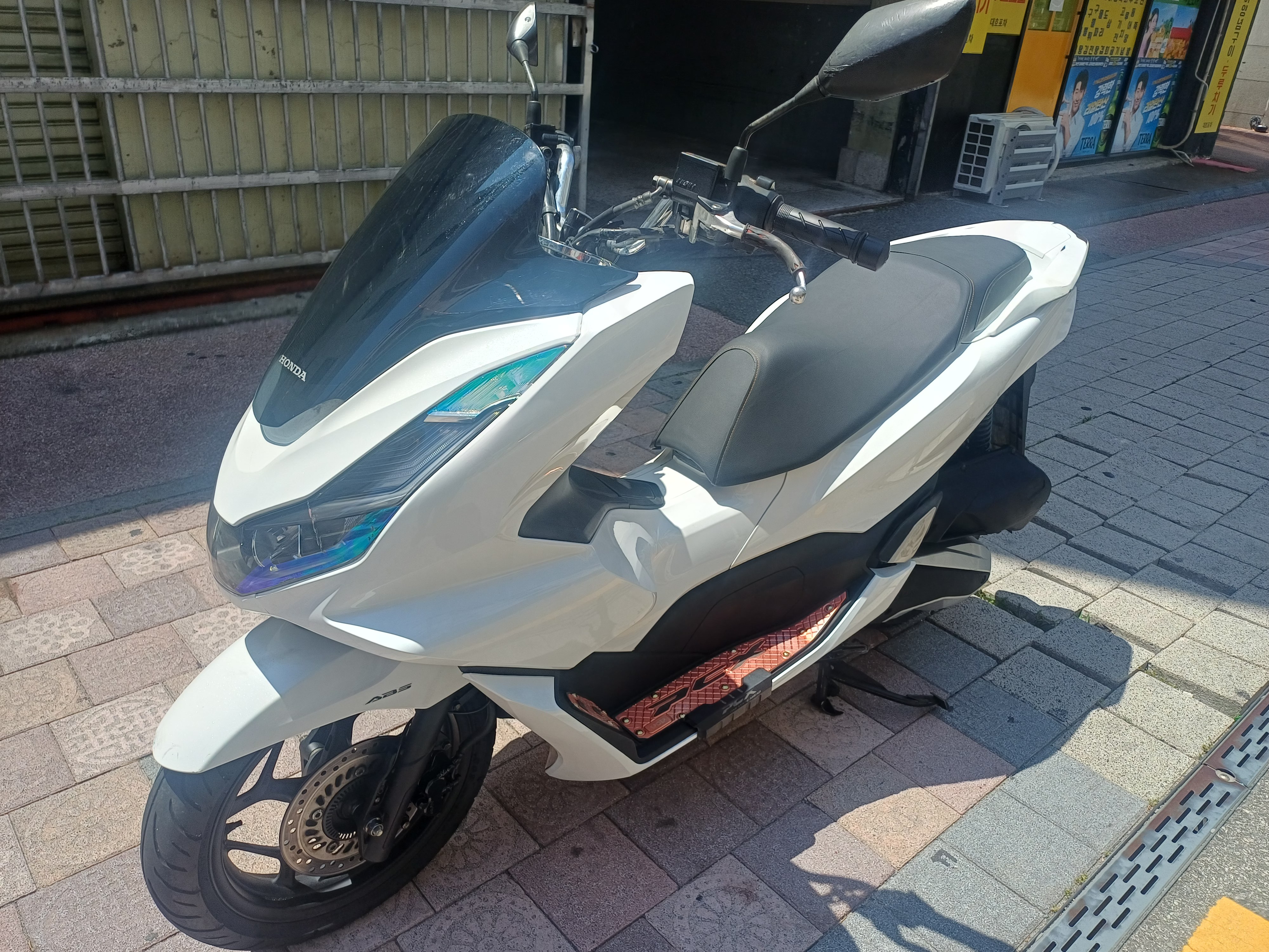 혼다 PCX 125 thumb 2