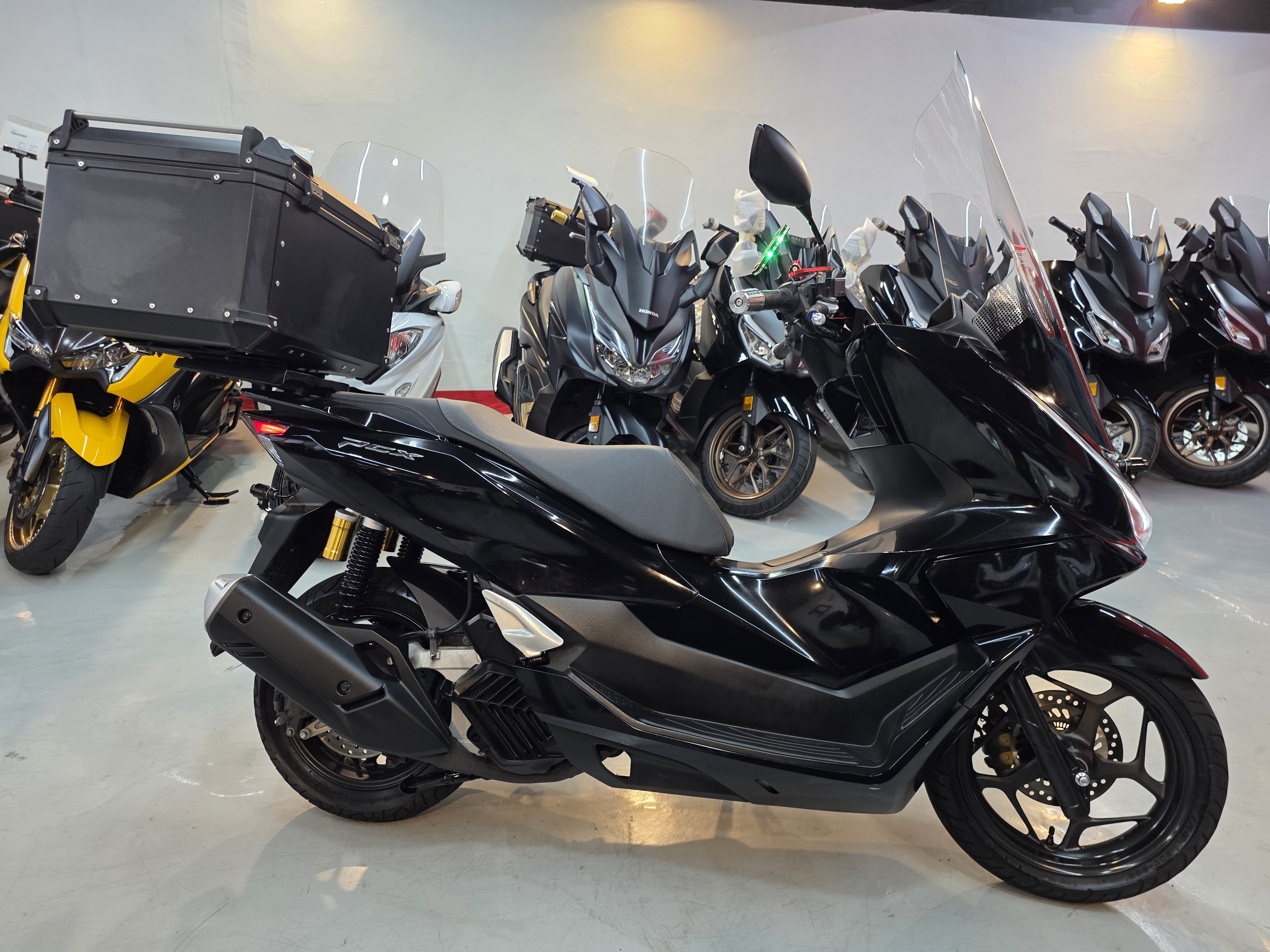 혼다 PCX 125 thumb 2