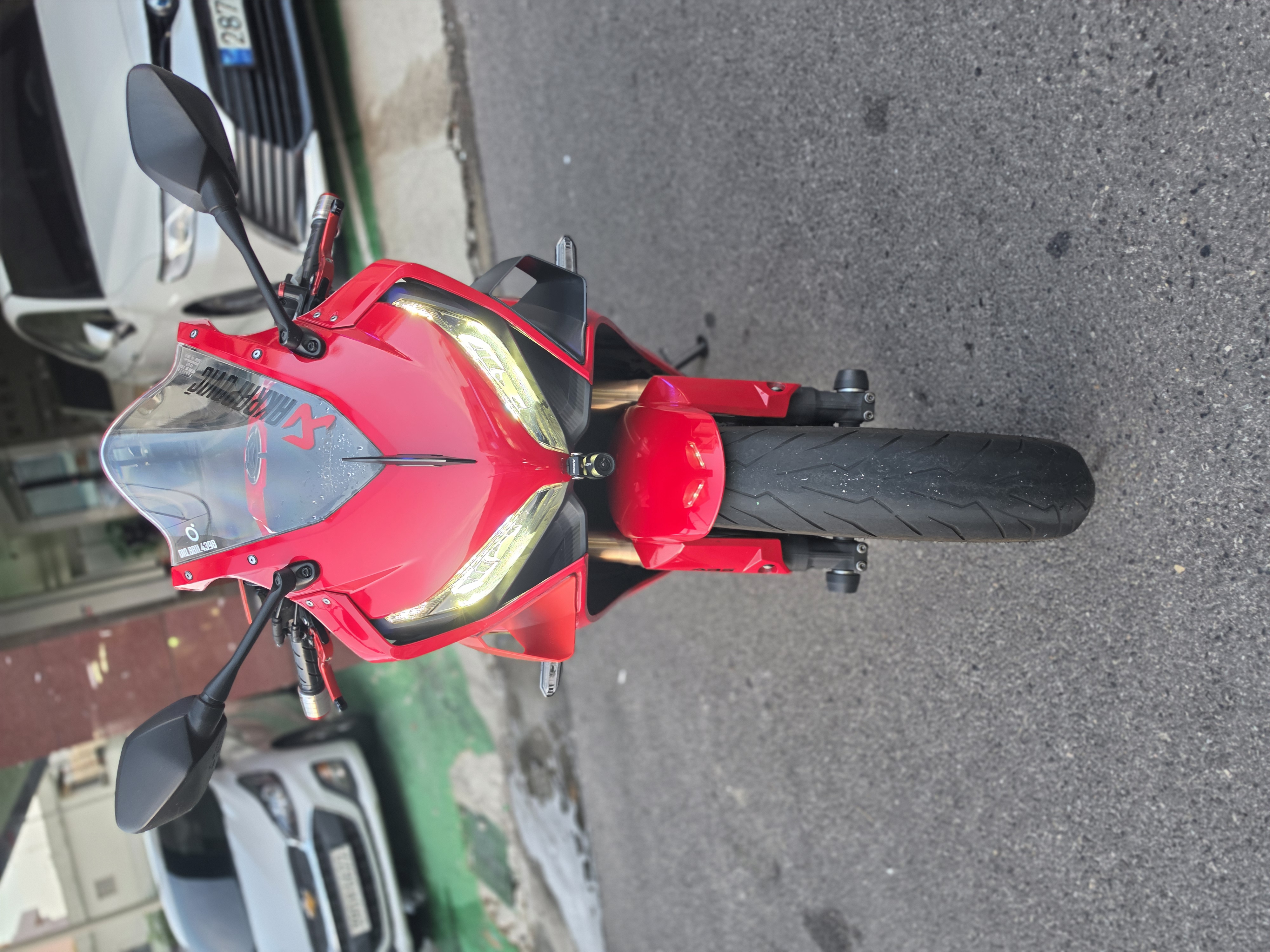 혼다 CBR 650 R MT more
